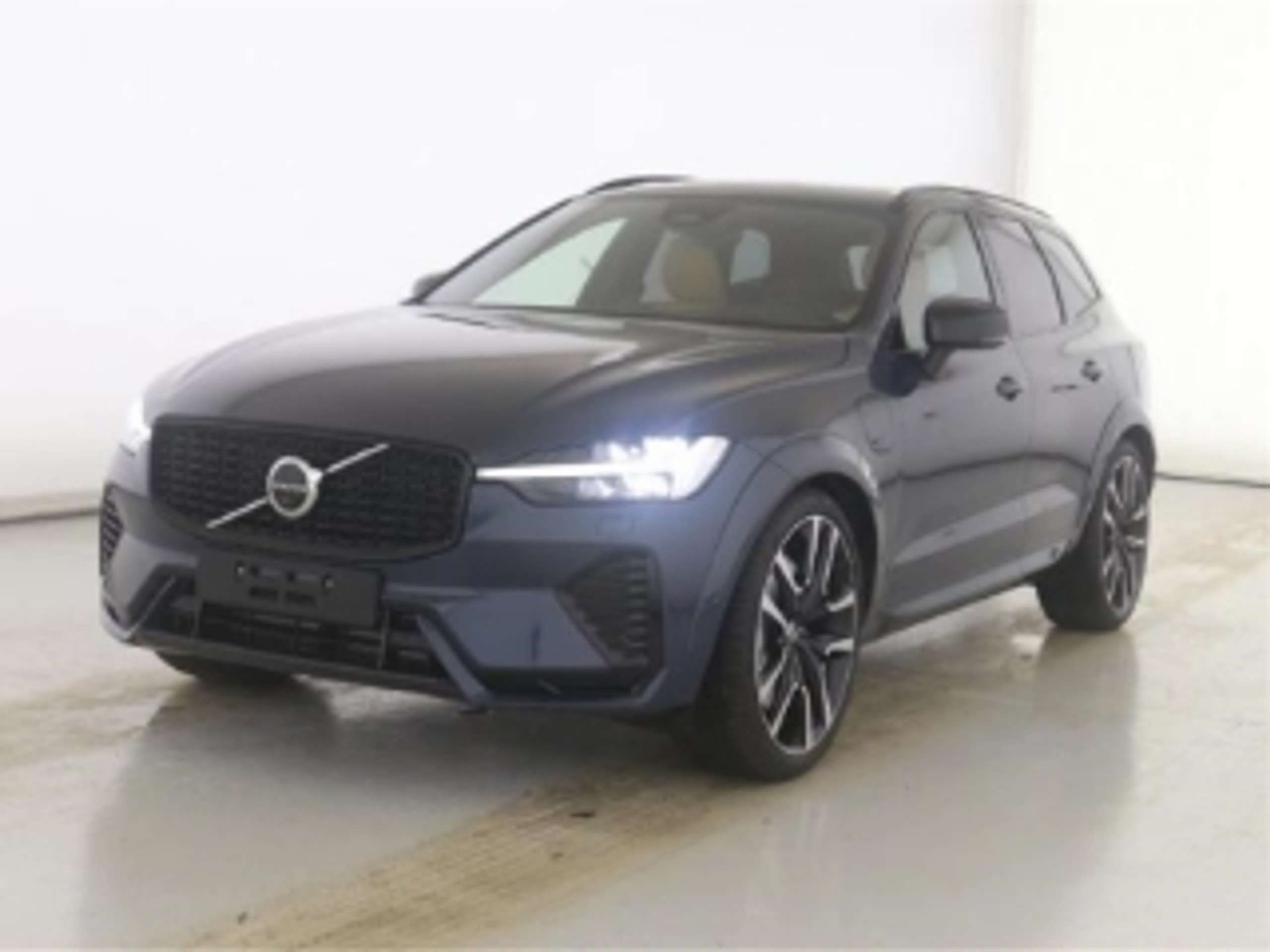 Volvo - XC60