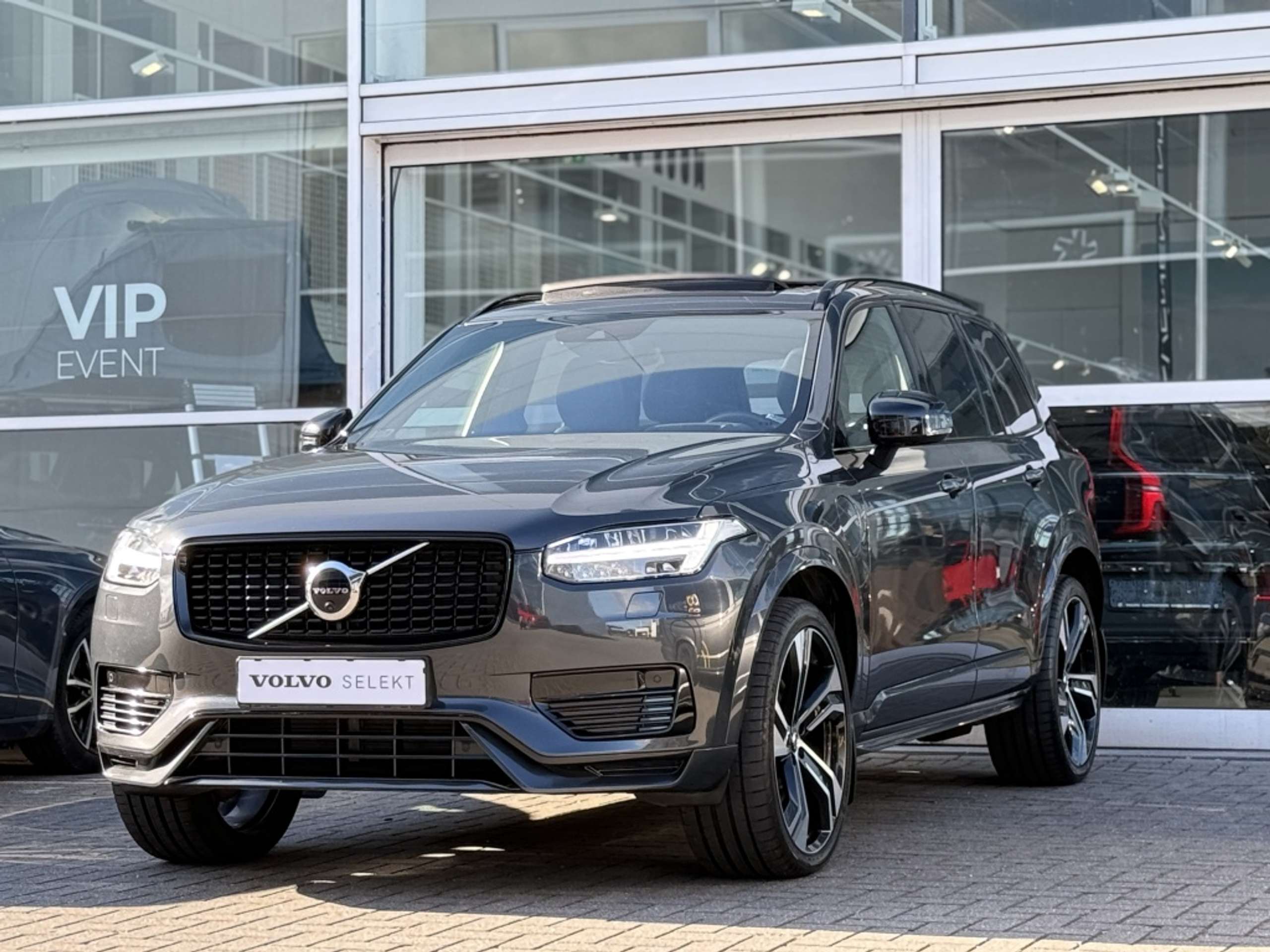 Volvo - XC90