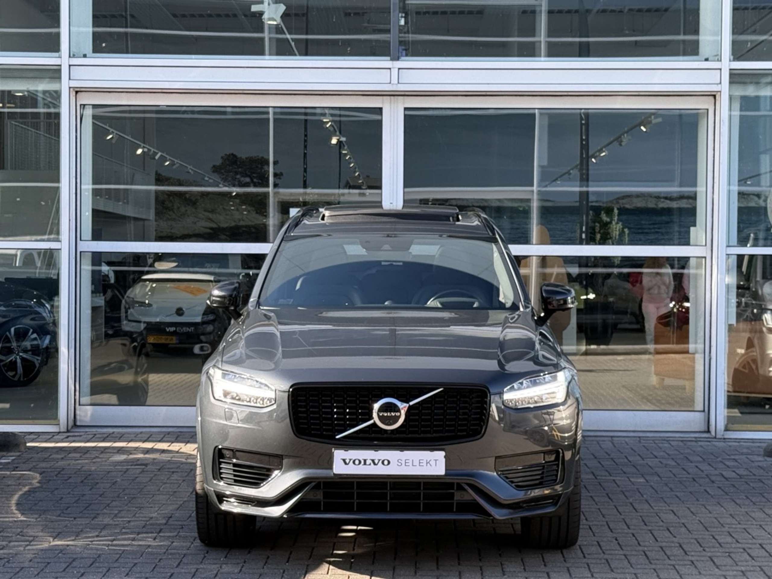 Volvo - XC90