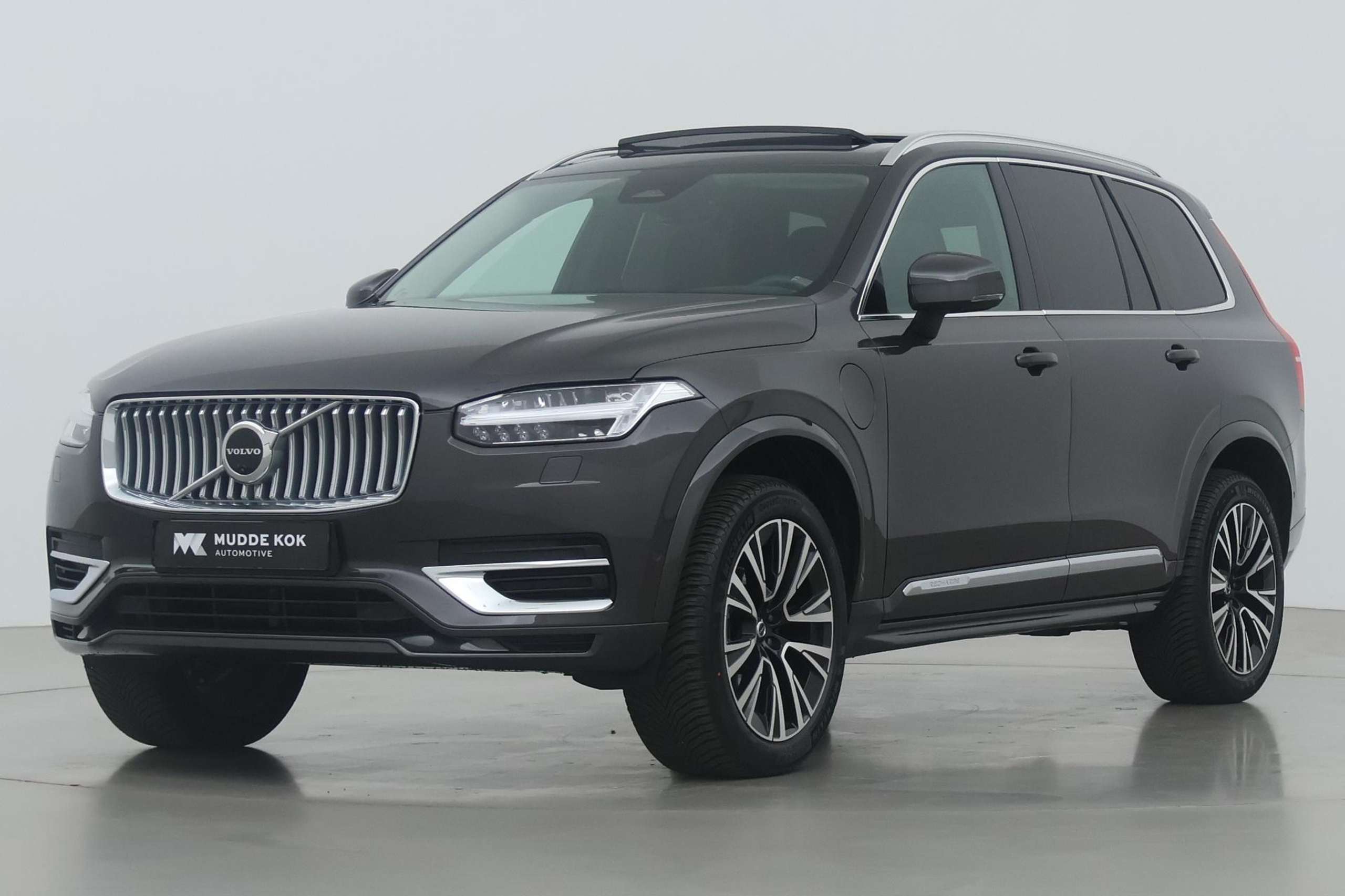 Volvo - XC90