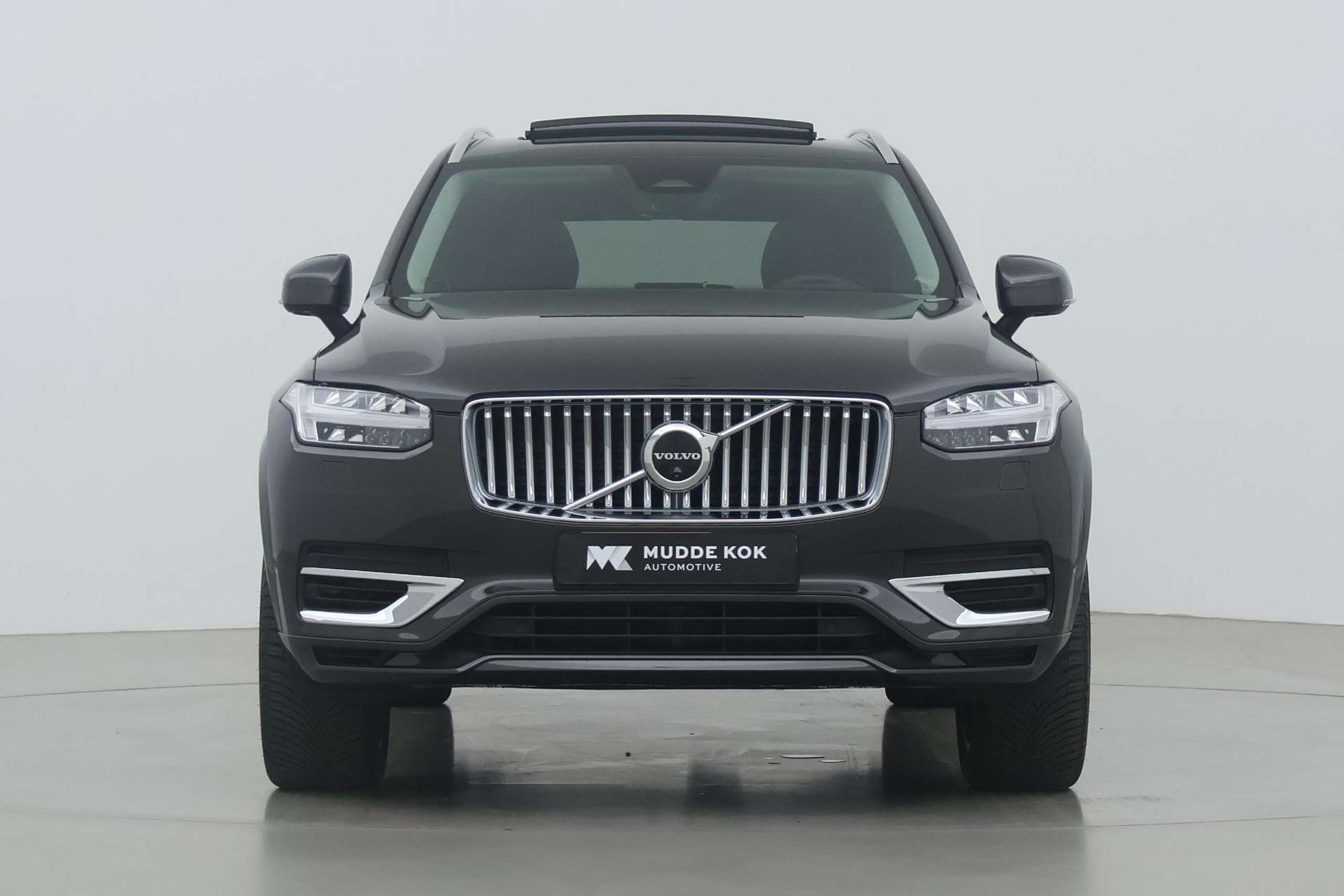 Volvo - XC90