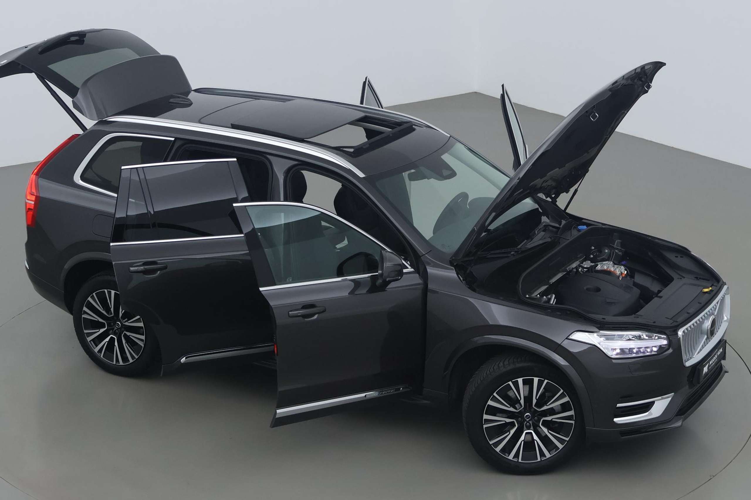 Volvo - XC90