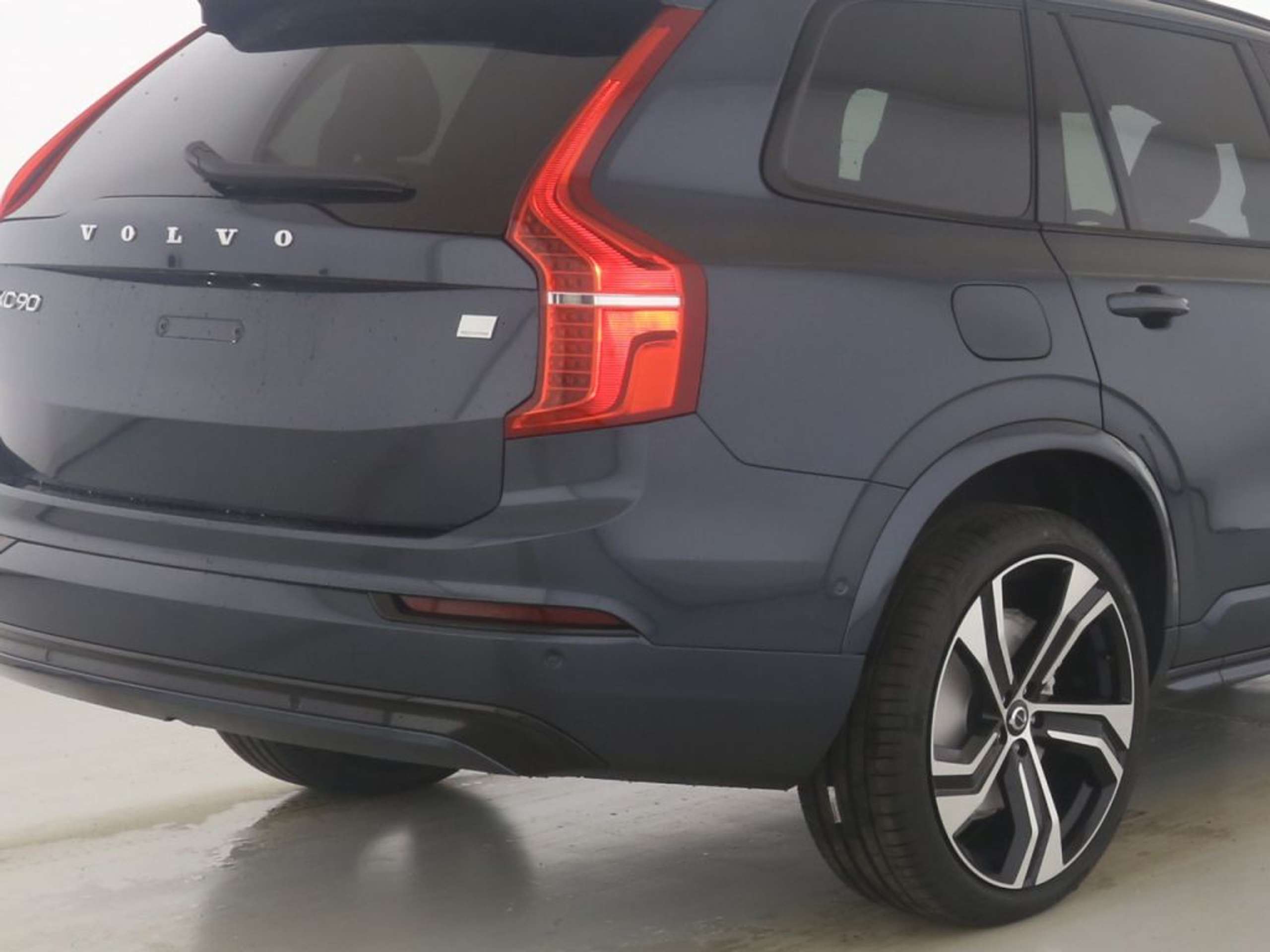 Volvo - XC90