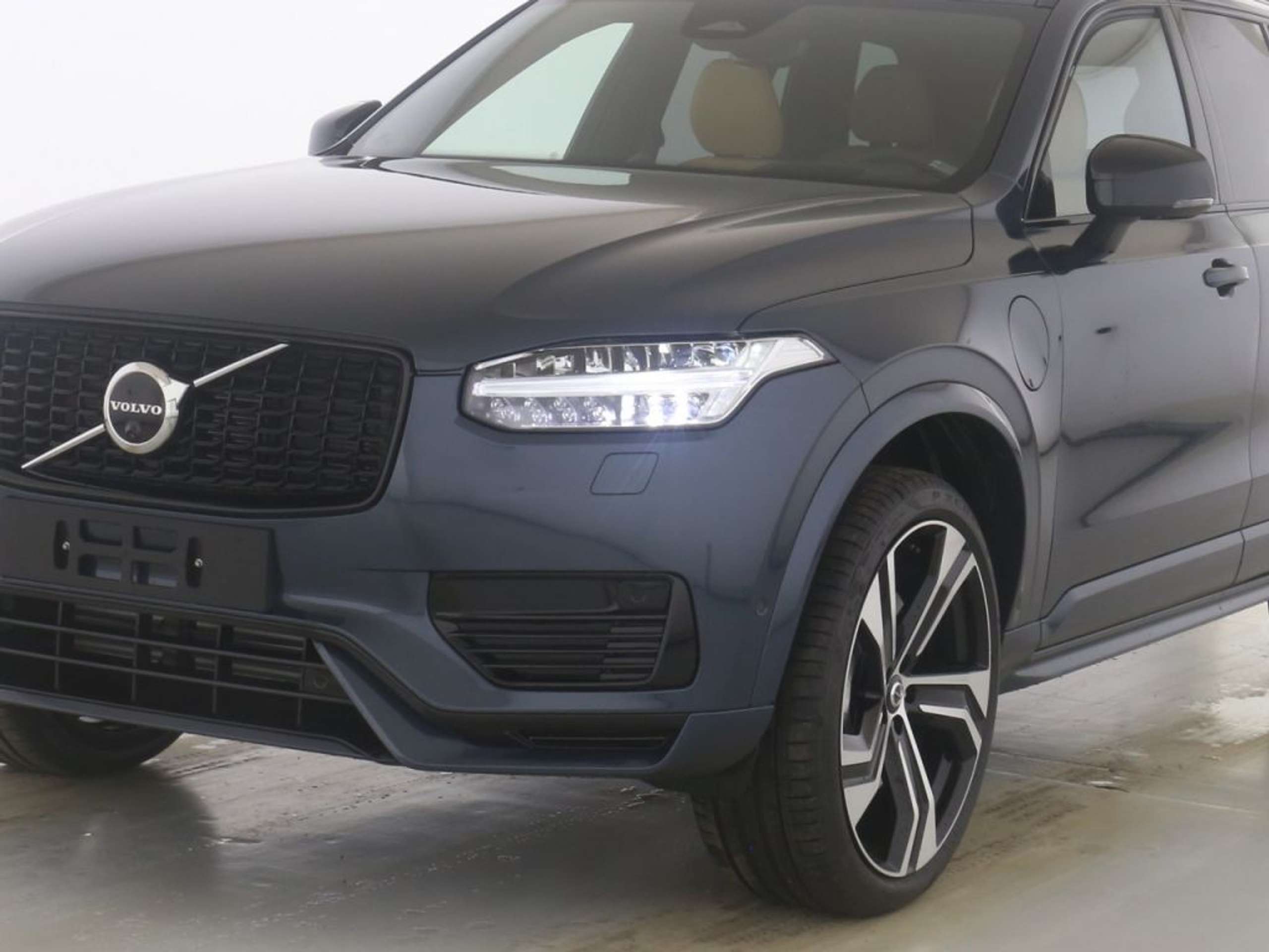 Volvo - XC90