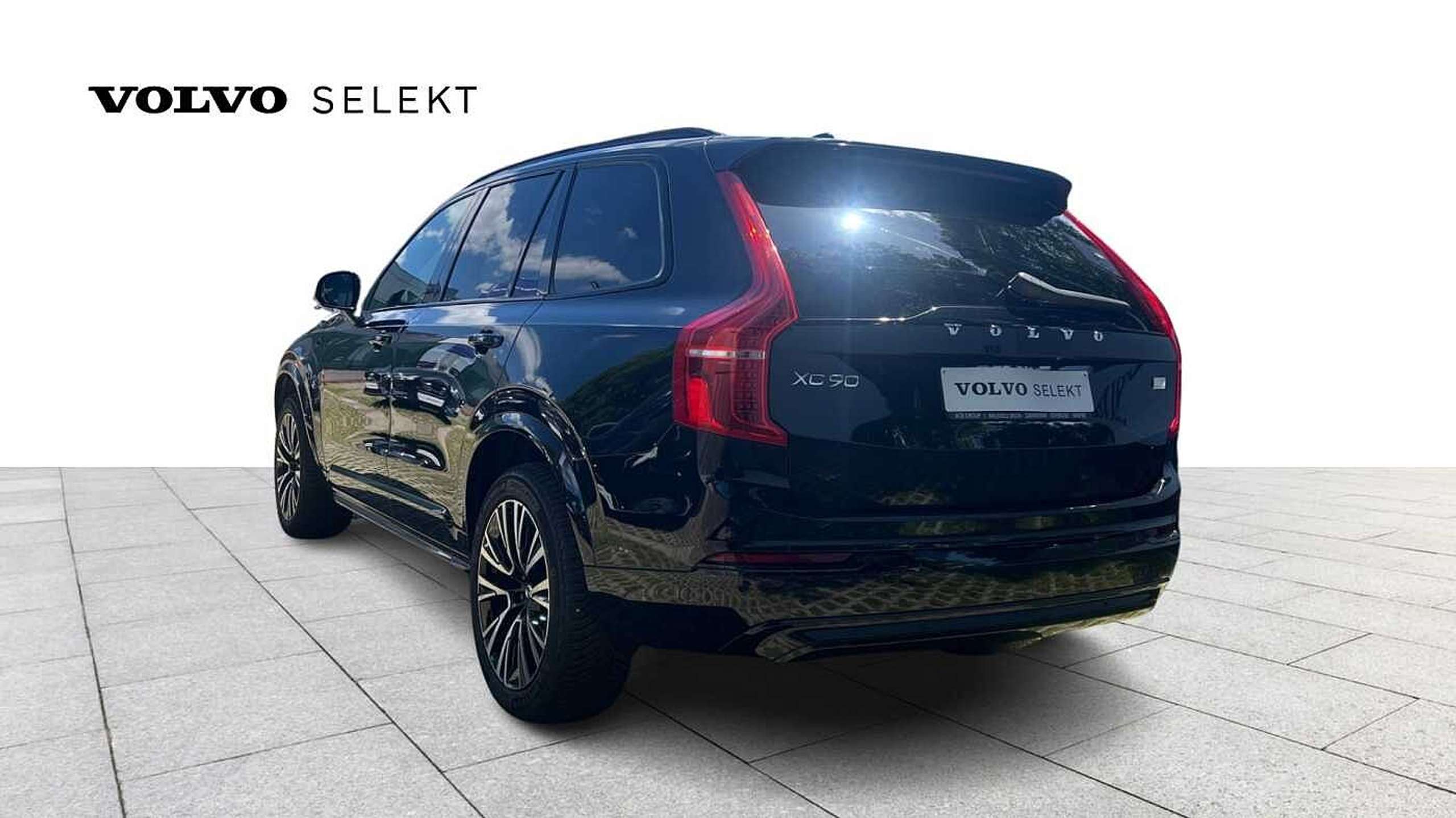 Volvo - XC90