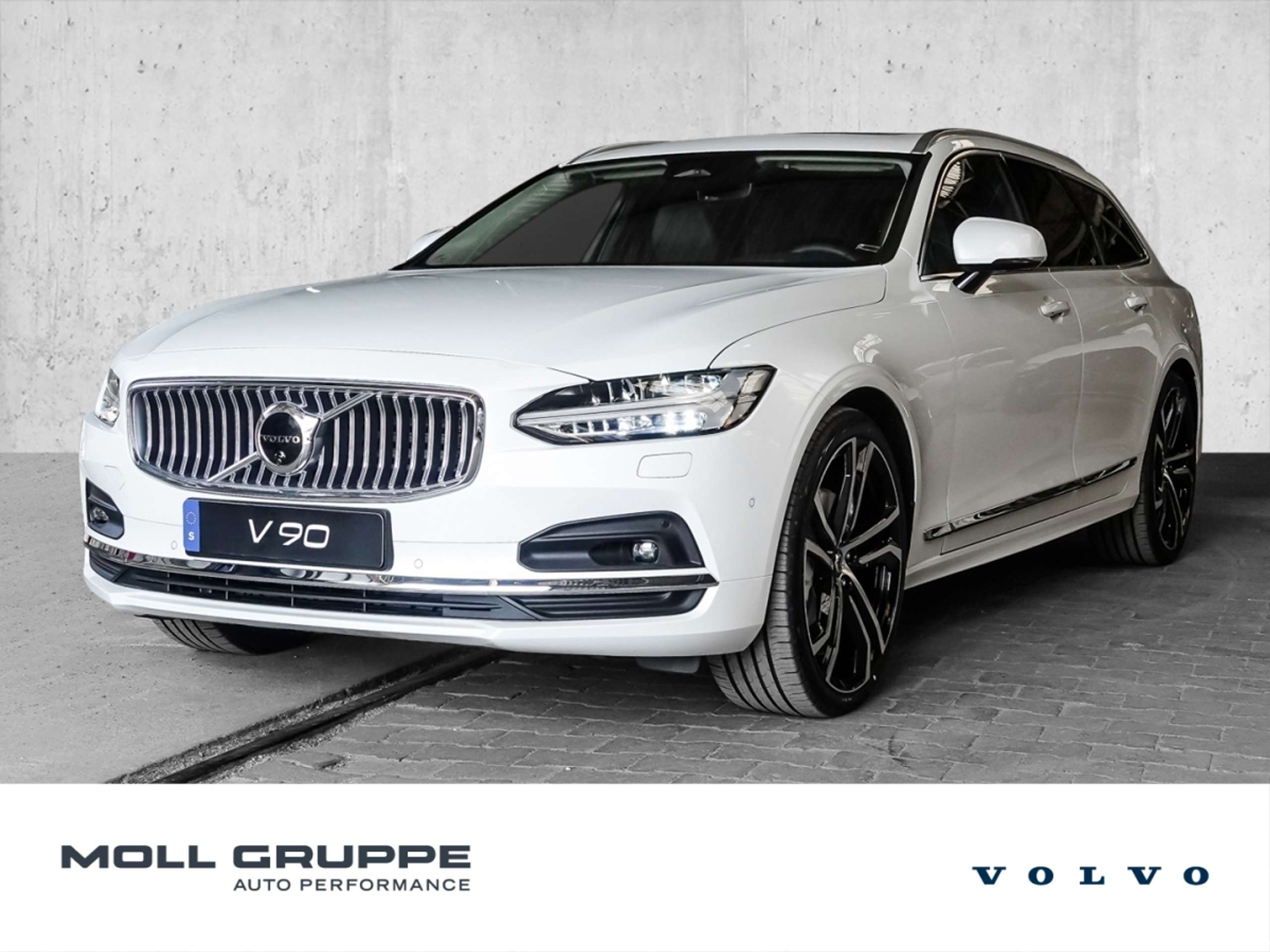 Volvo - V90