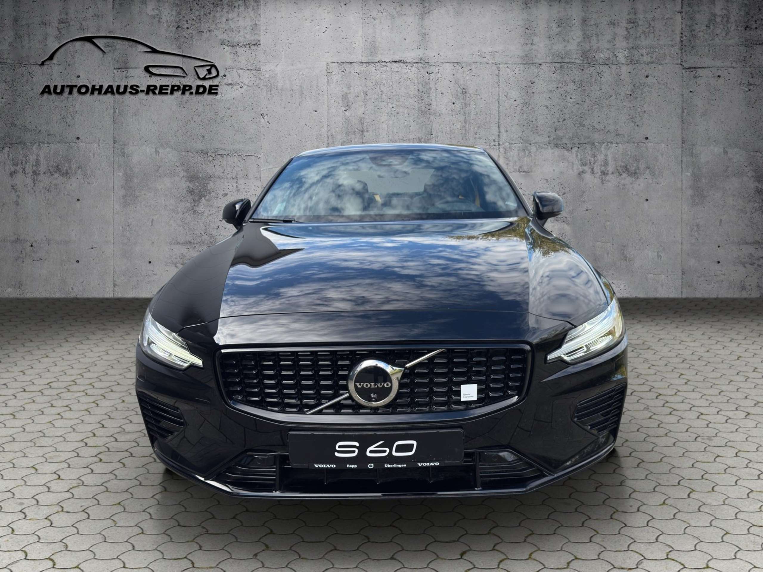 Volvo - S60