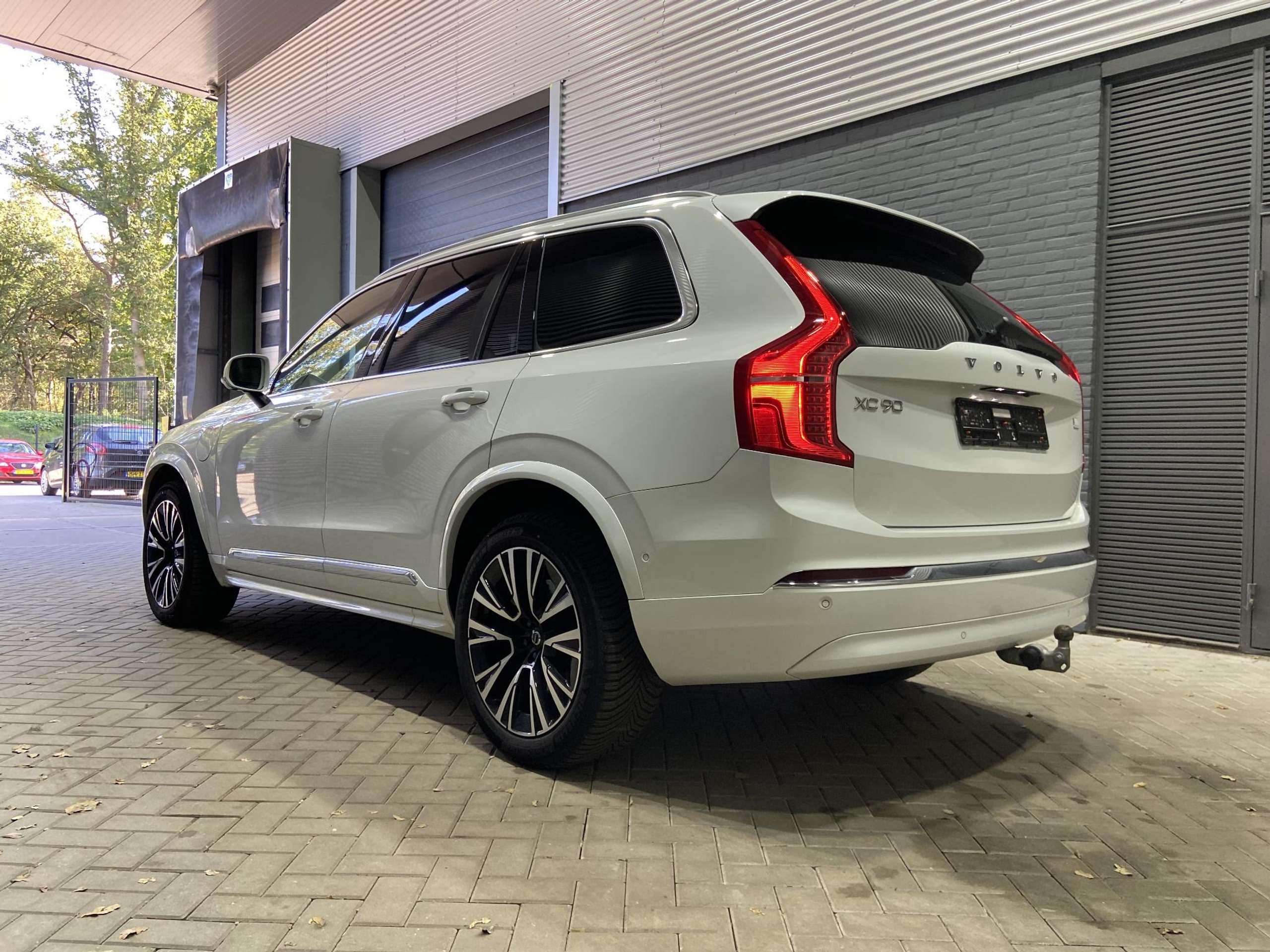 Volvo - XC90