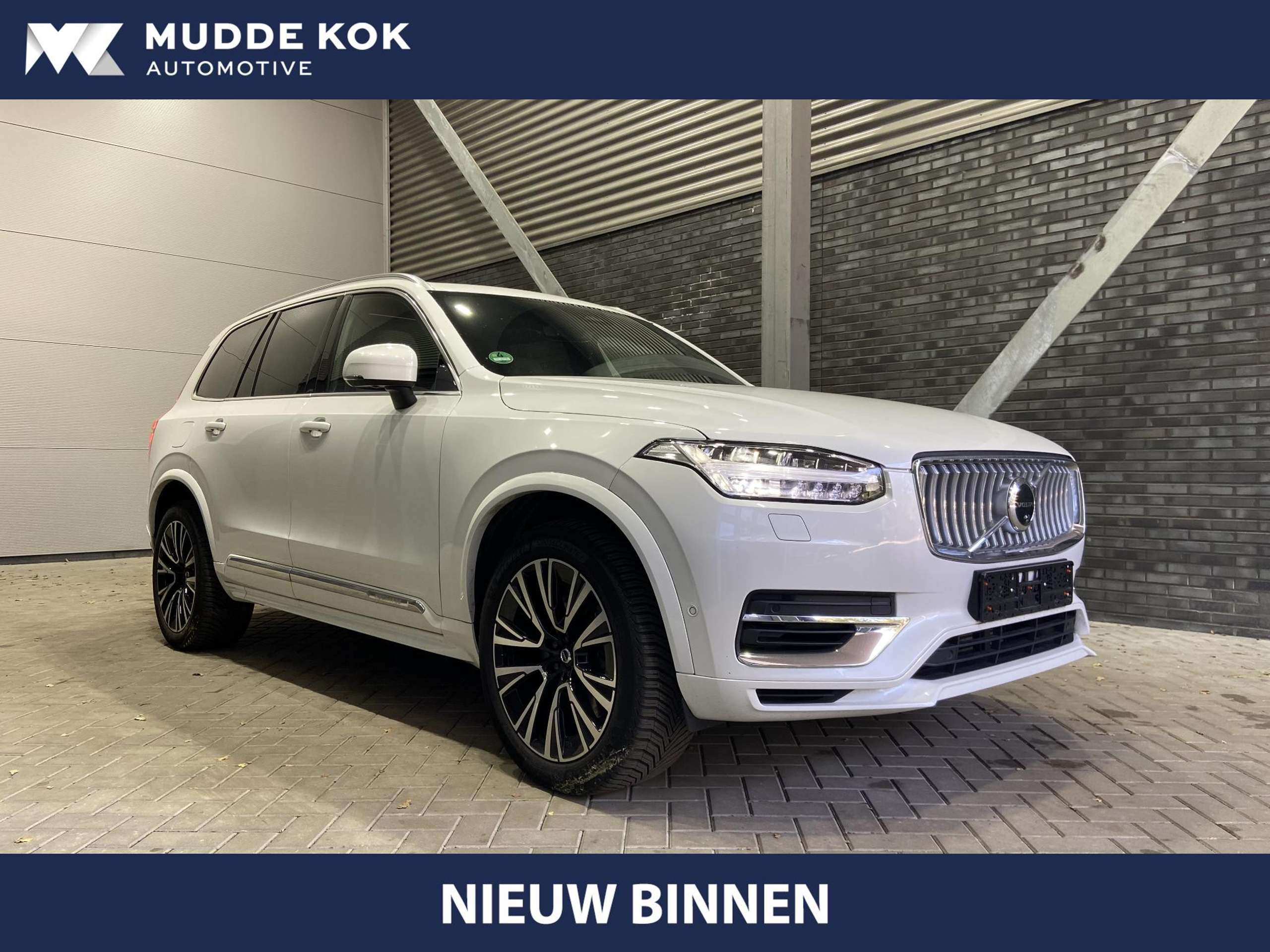 Volvo - XC90