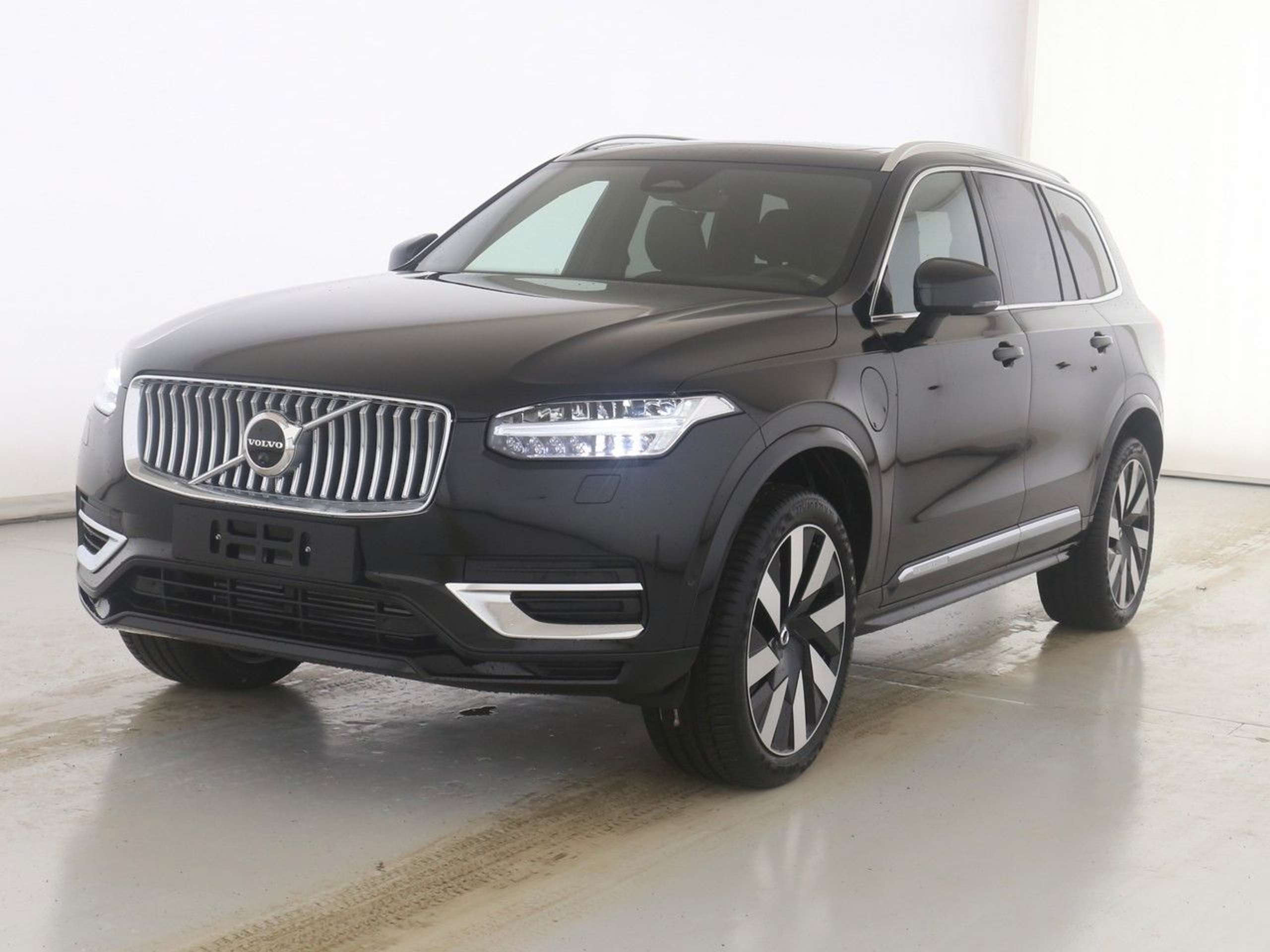 Volvo - XC90