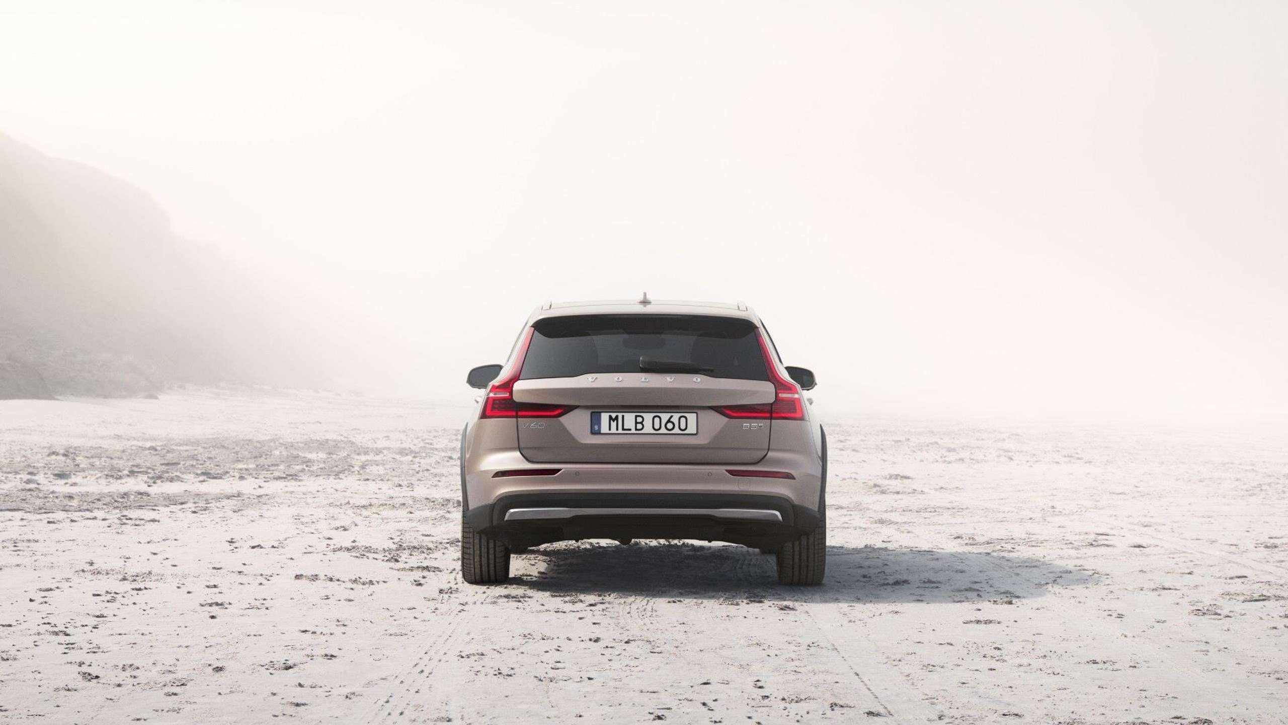 Volvo - V60 Cross Country