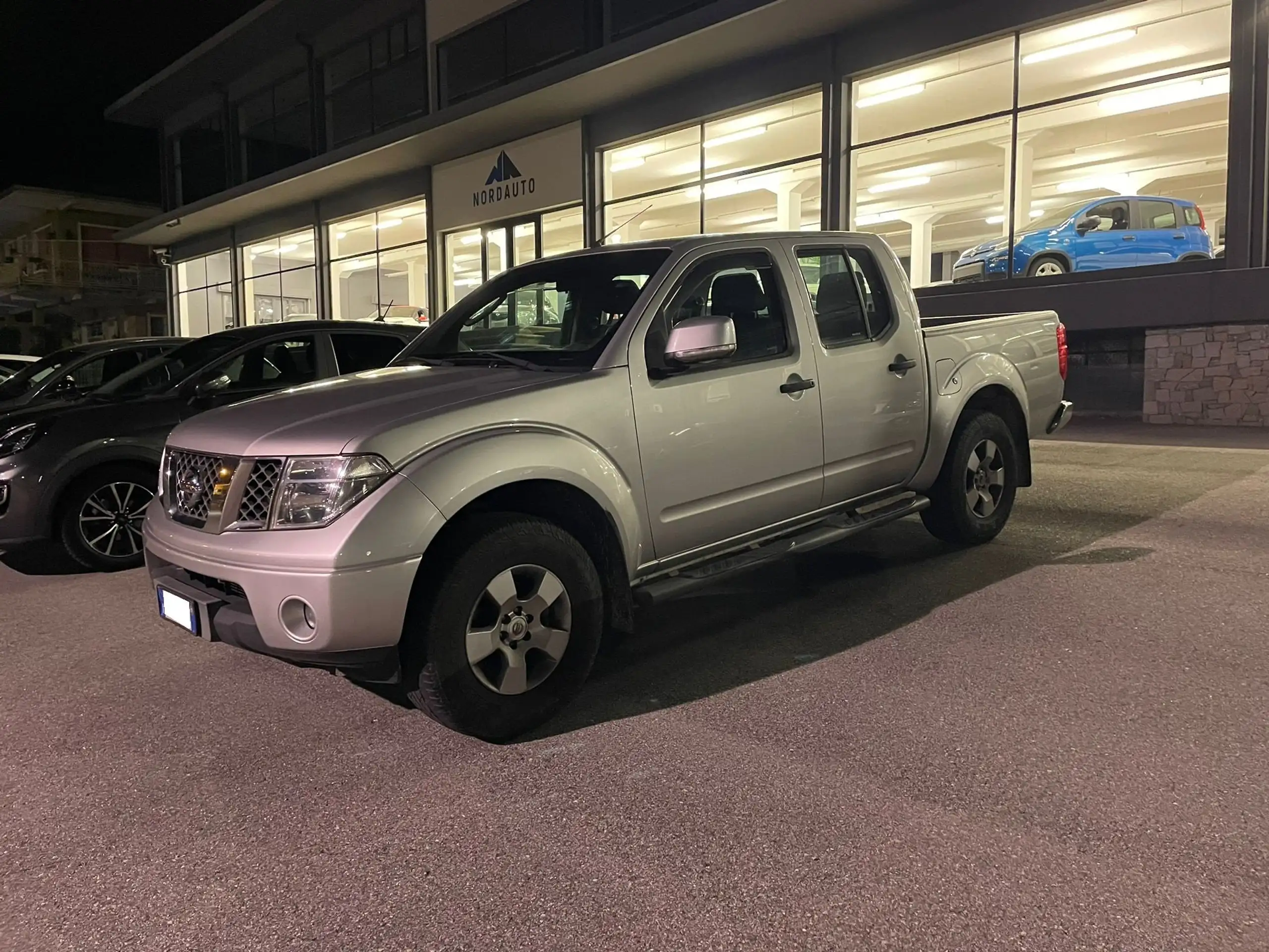 Nissan - Navara