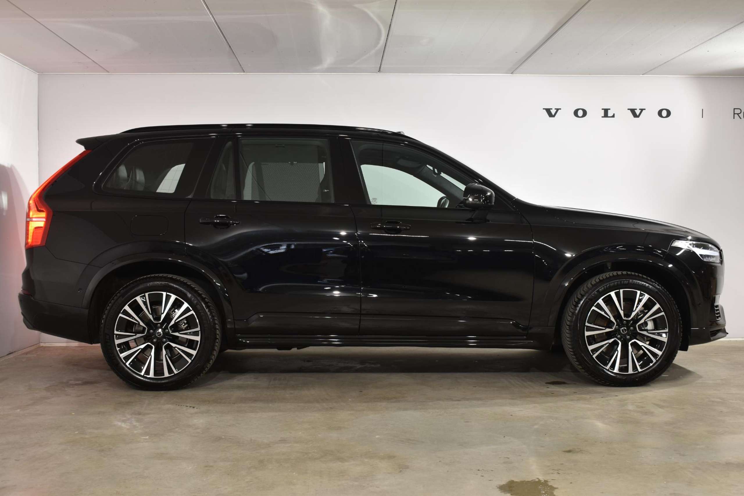 Volvo - XC90