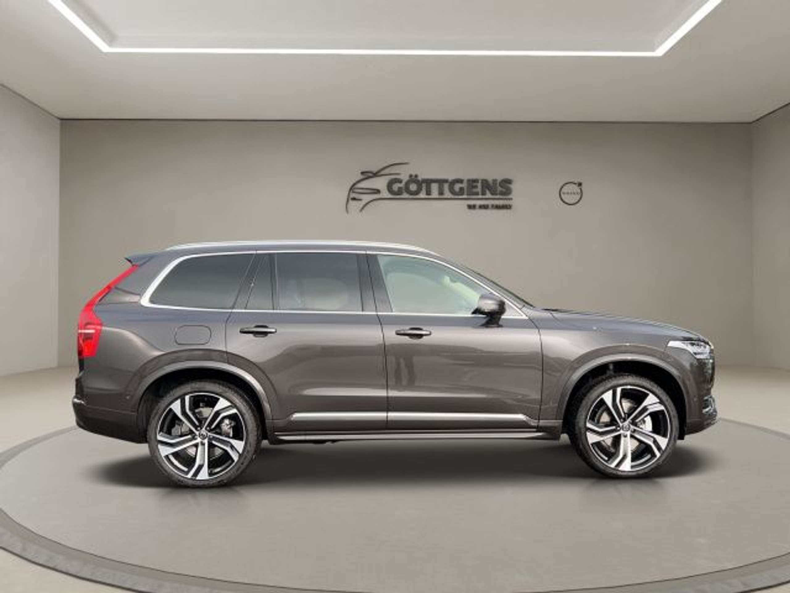 Volvo - XC90