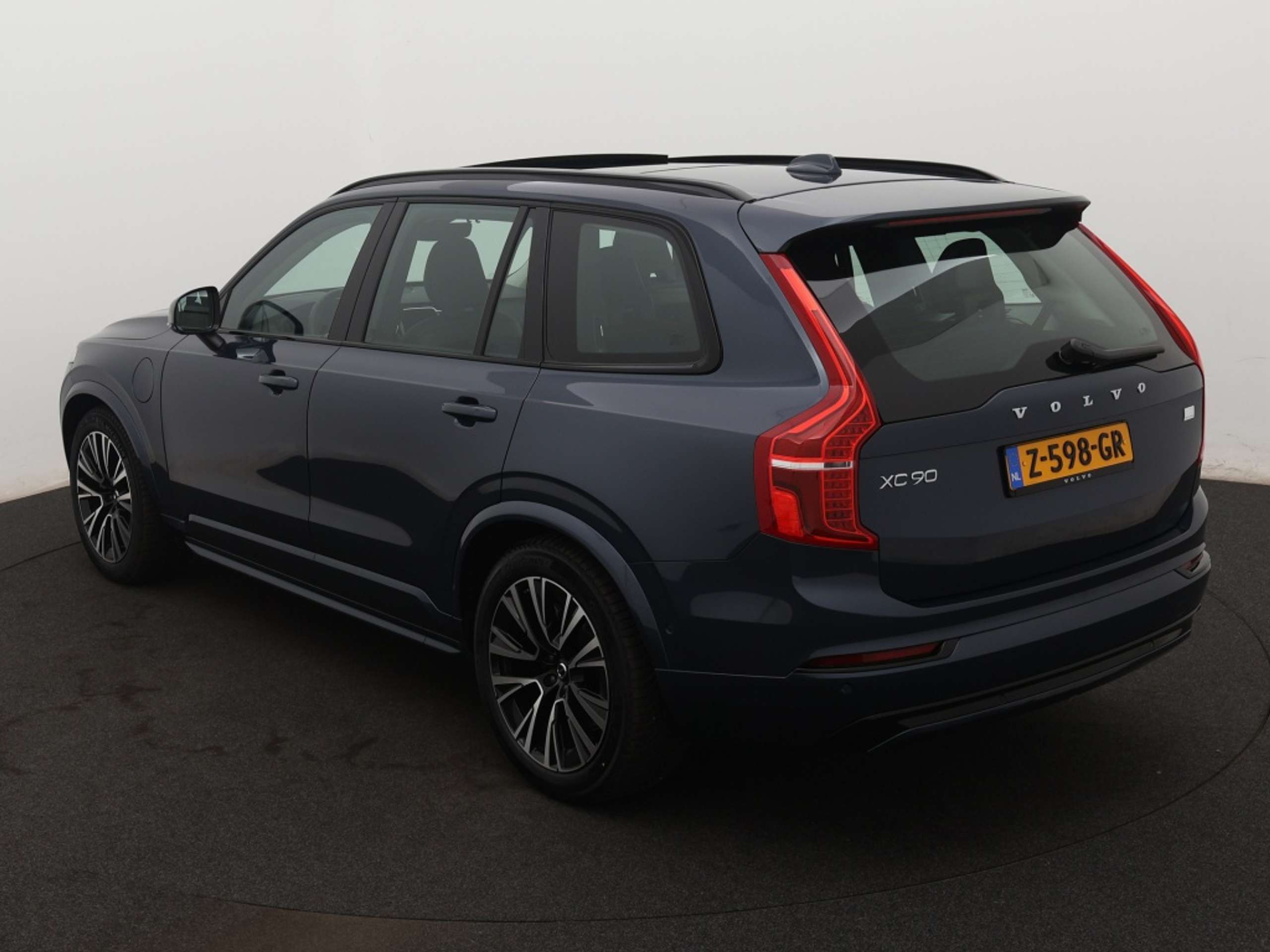 Volvo - XC90