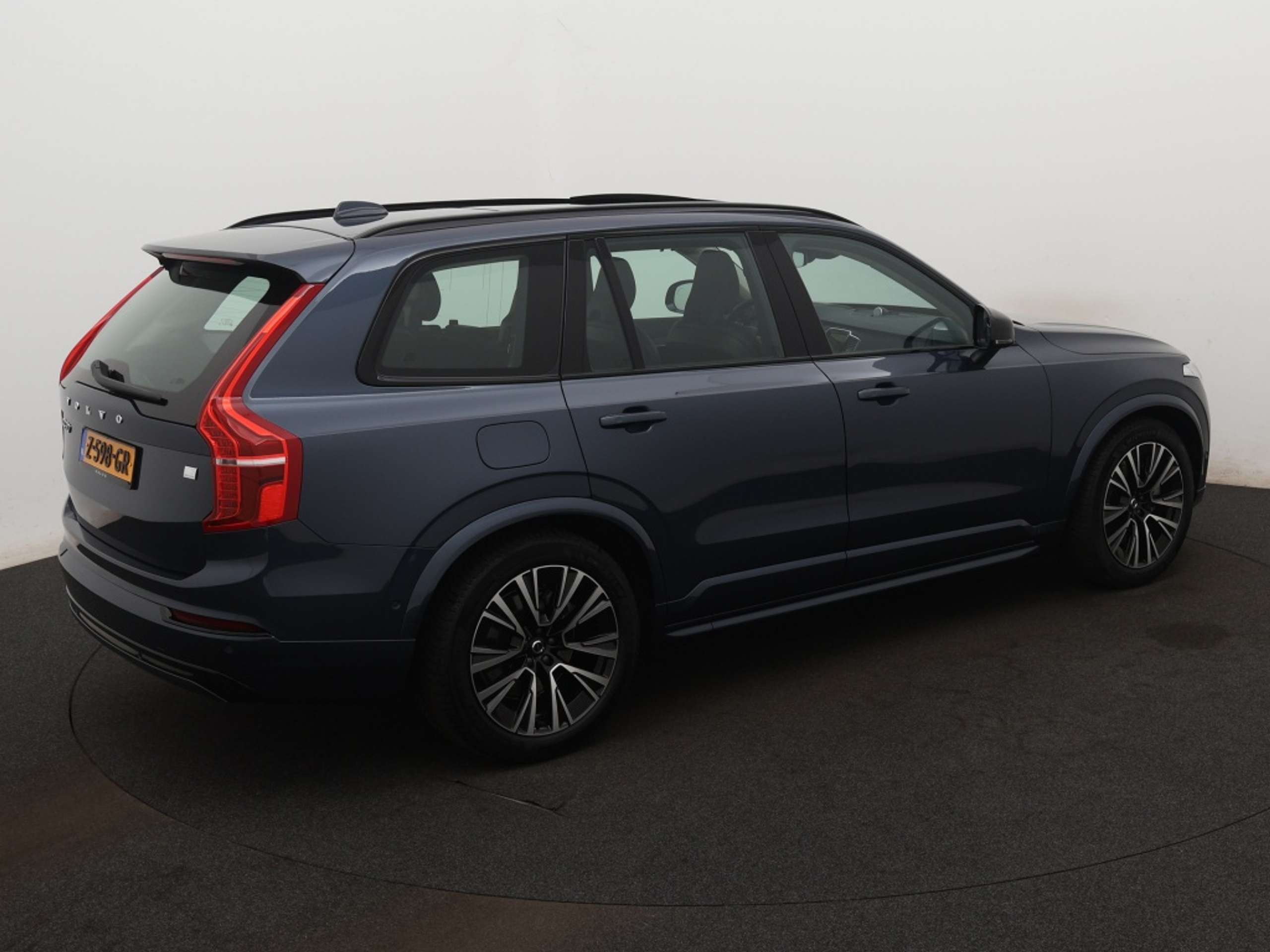 Volvo - XC90