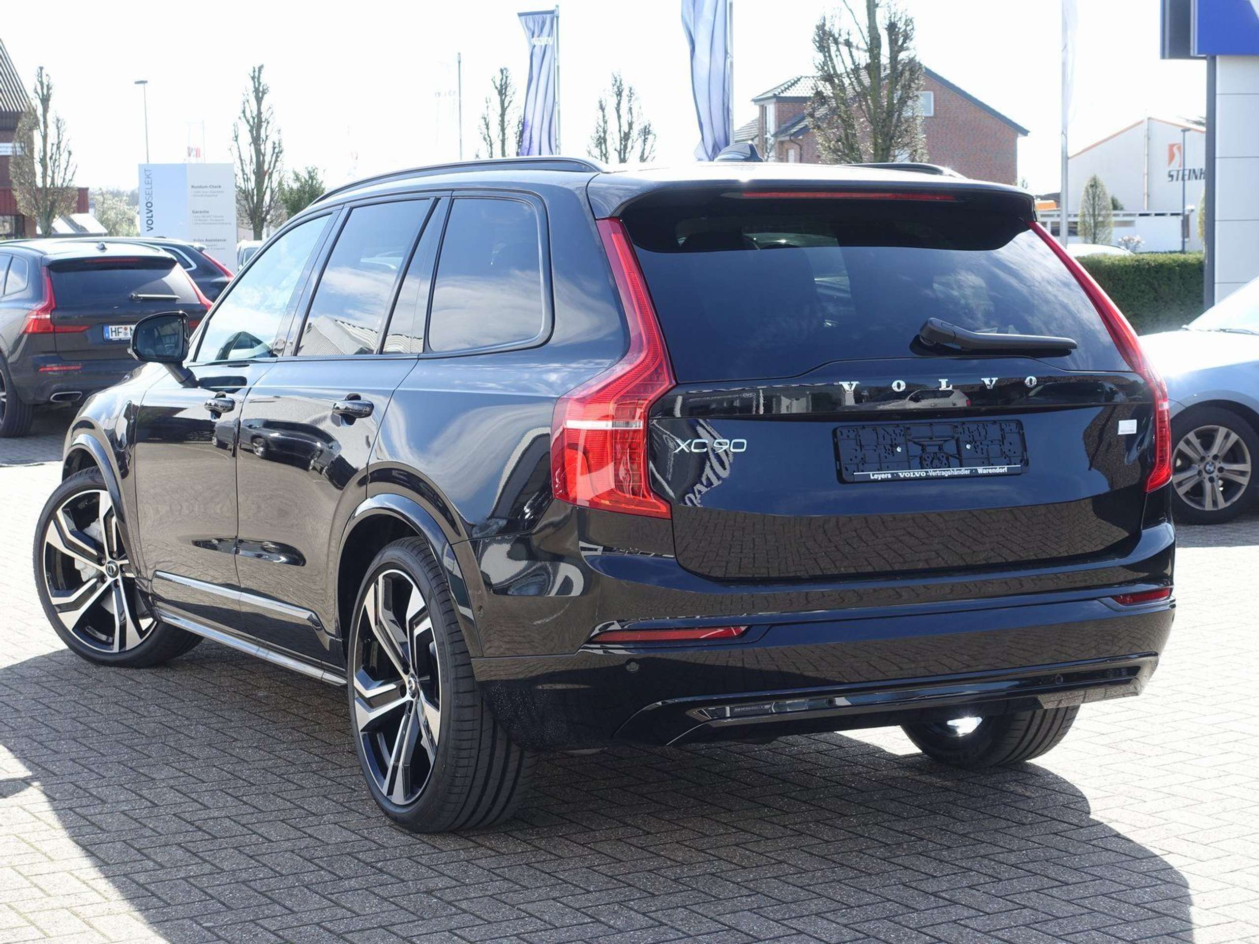 Volvo - XC90