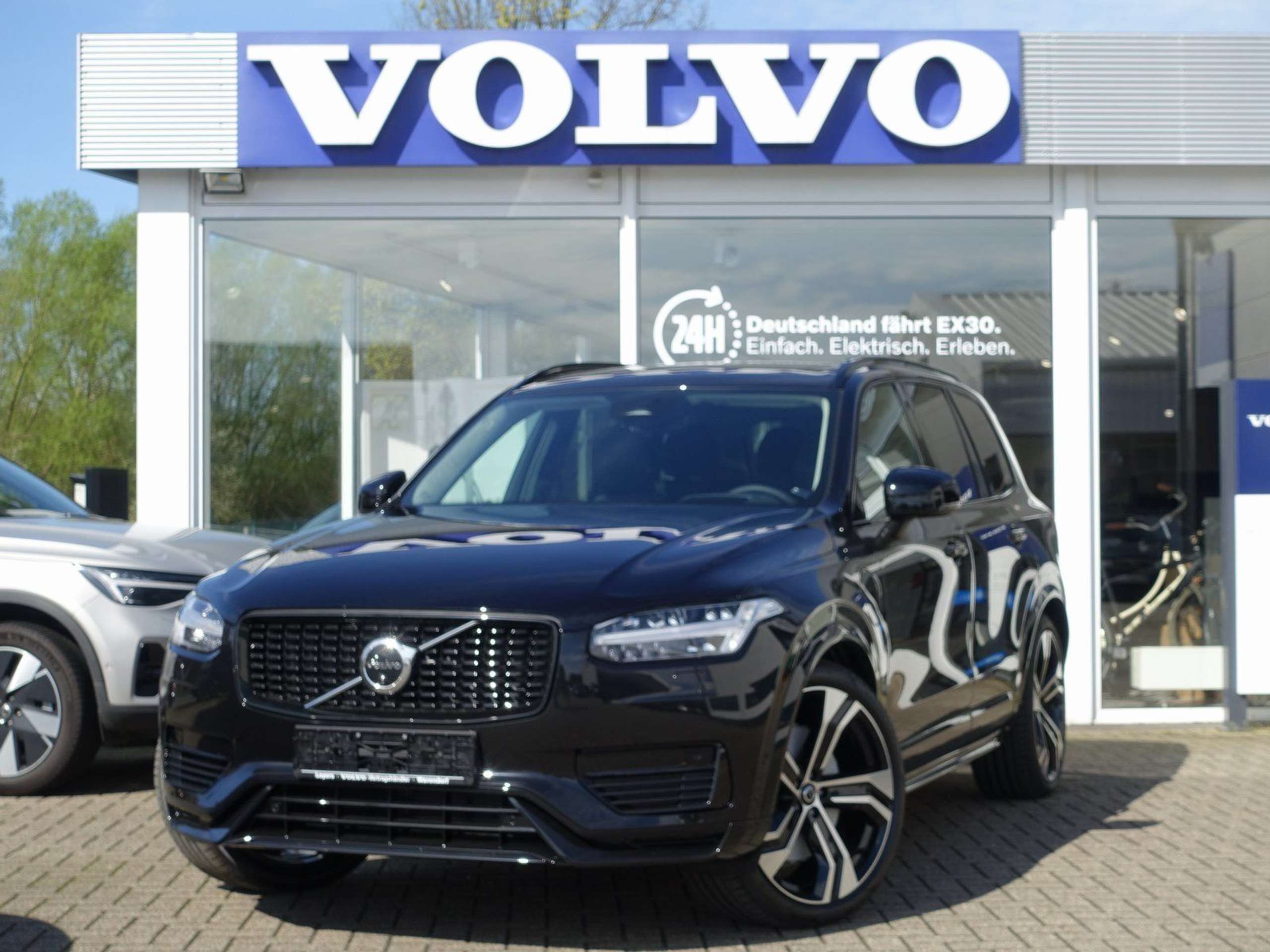 Volvo - XC90