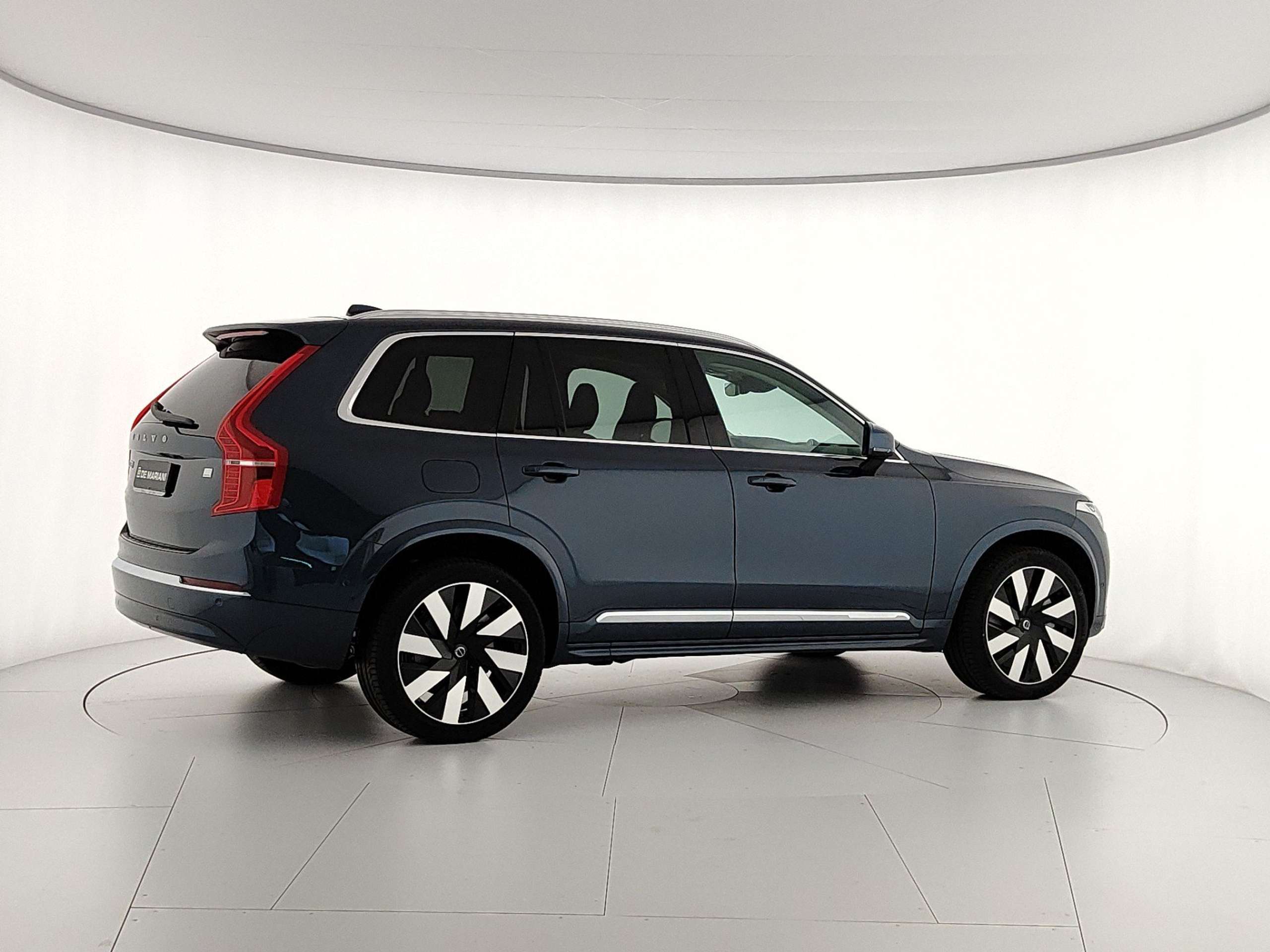 Volvo - XC90