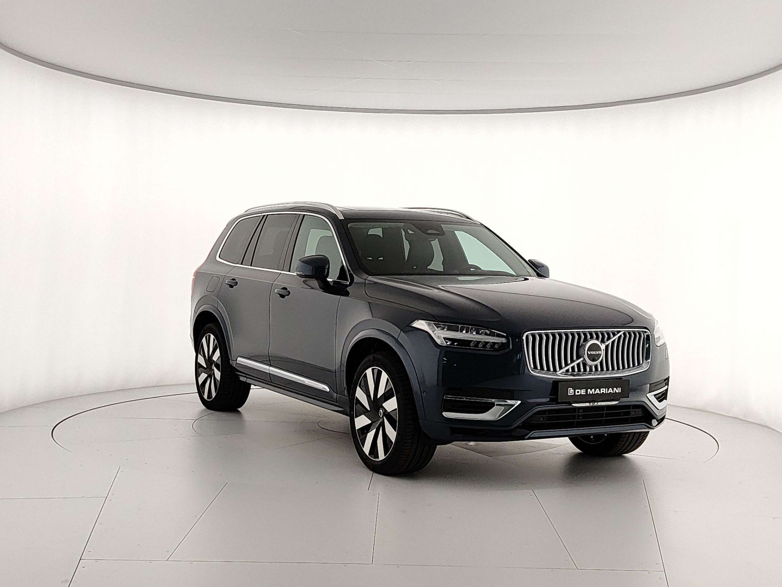 Volvo - XC90