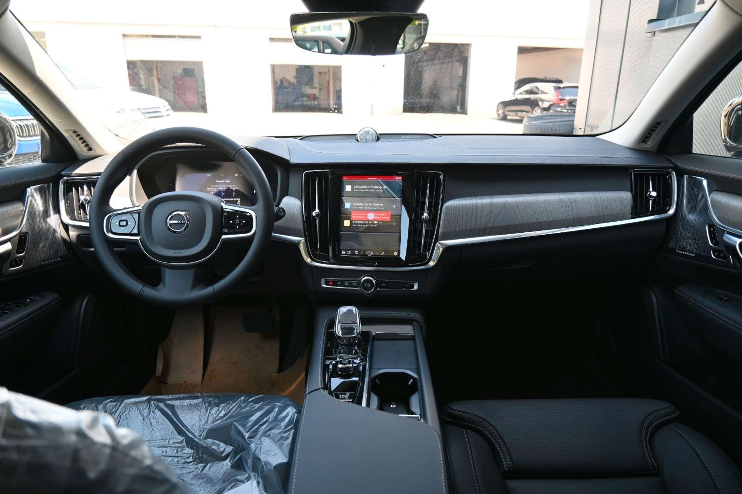 Volvo - V90