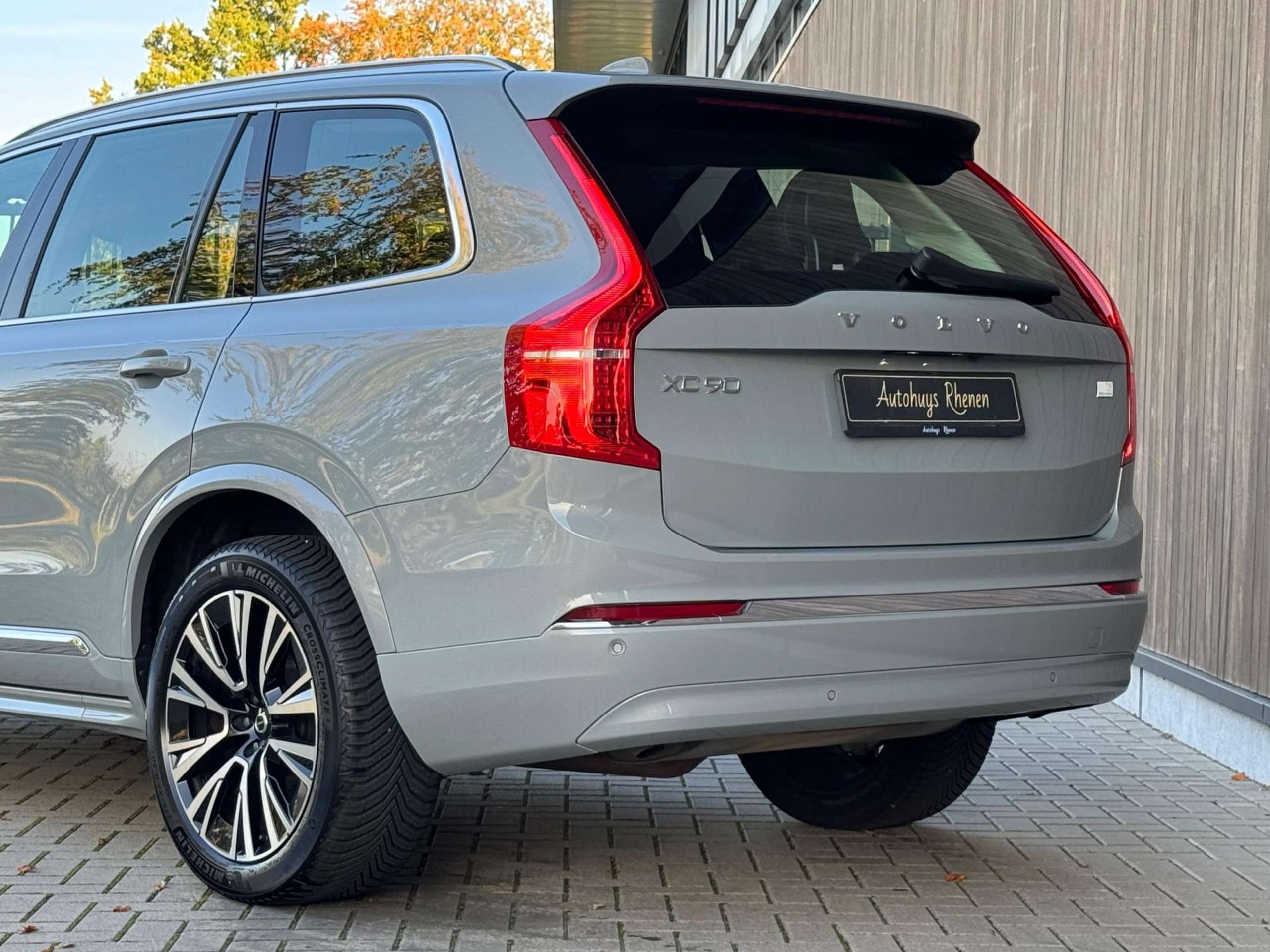 Volvo - XC90