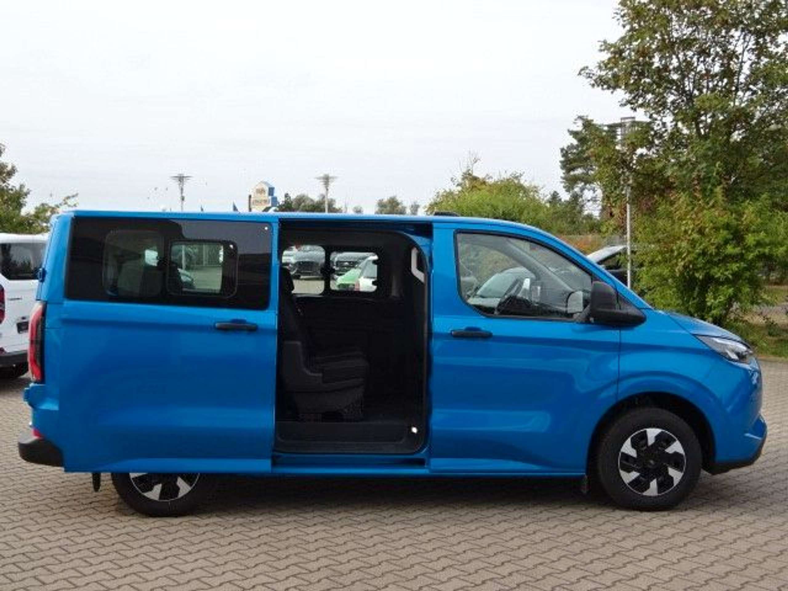 Ford - Transit Custom