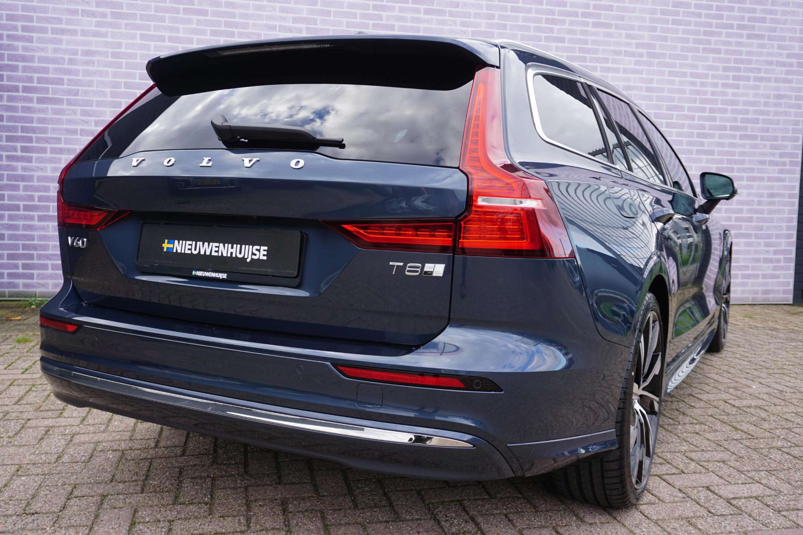 Volvo - V60