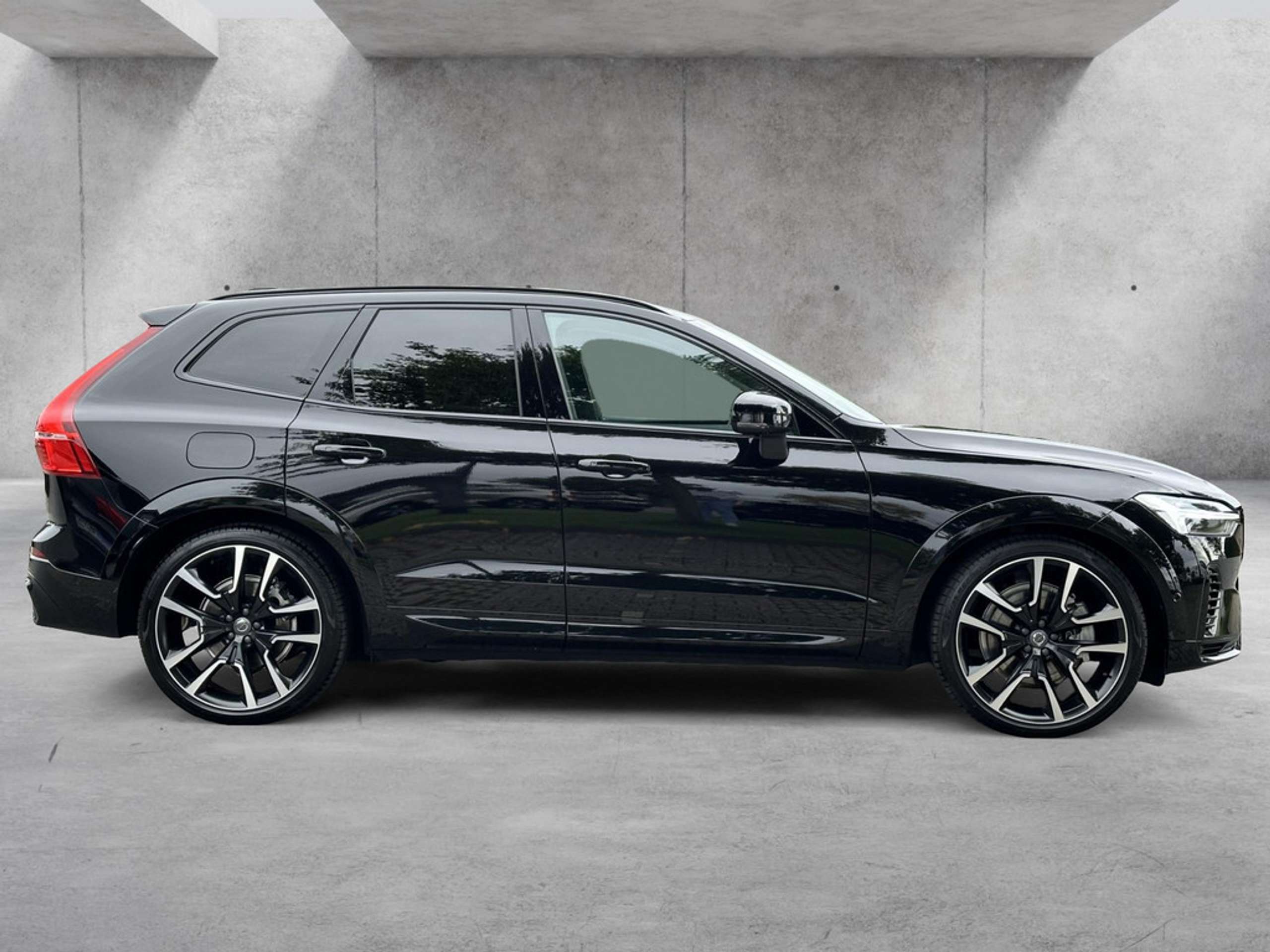 Volvo - XC60