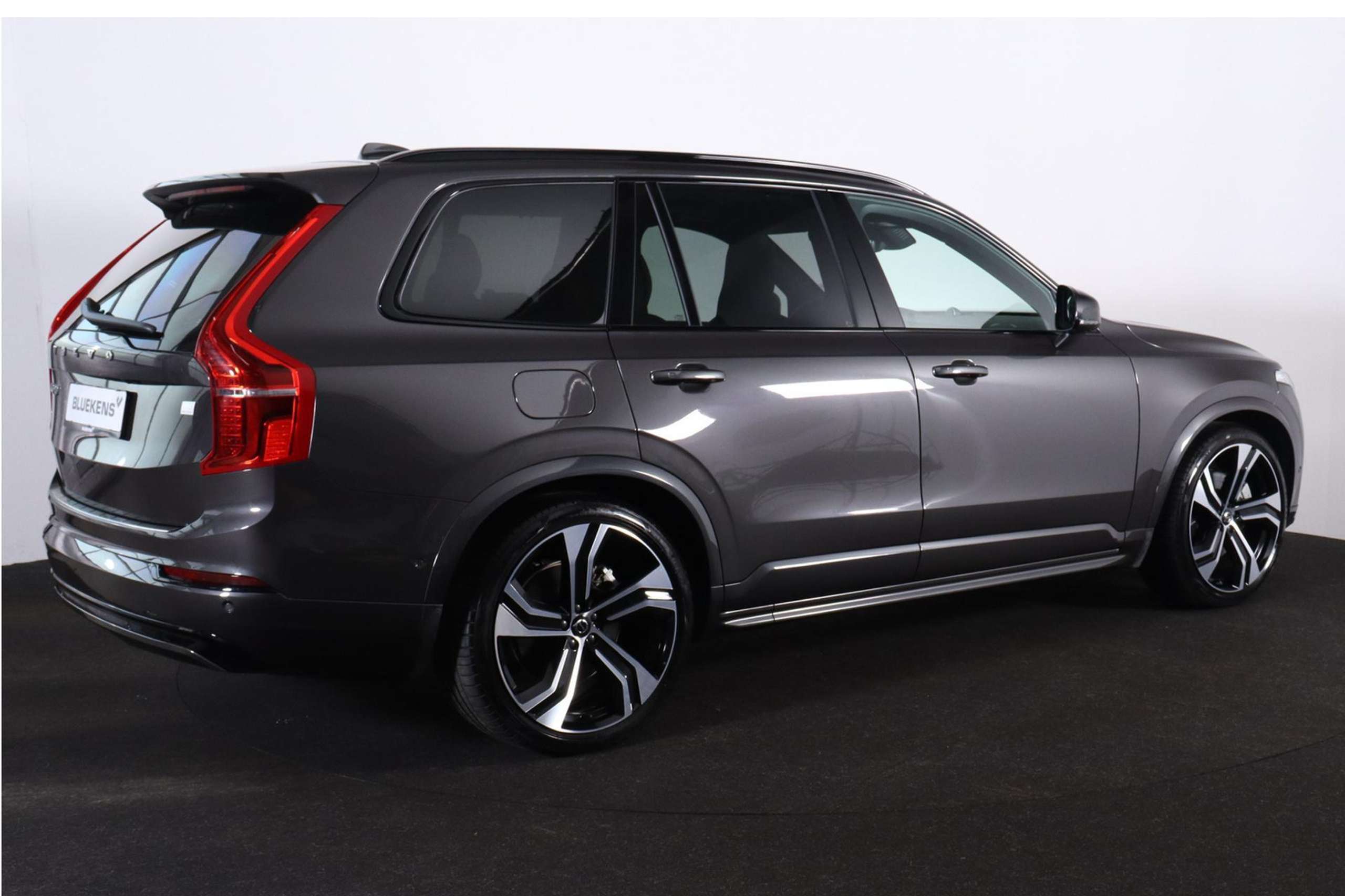 Volvo - XC90