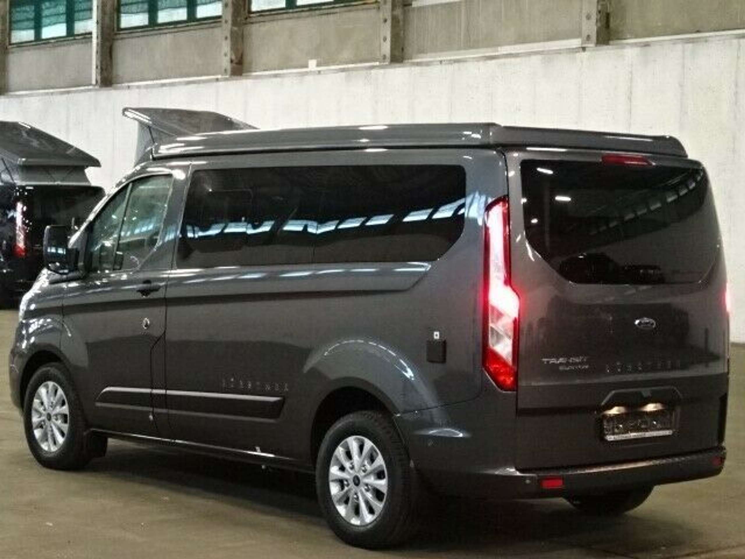 Ford - Transit Custom