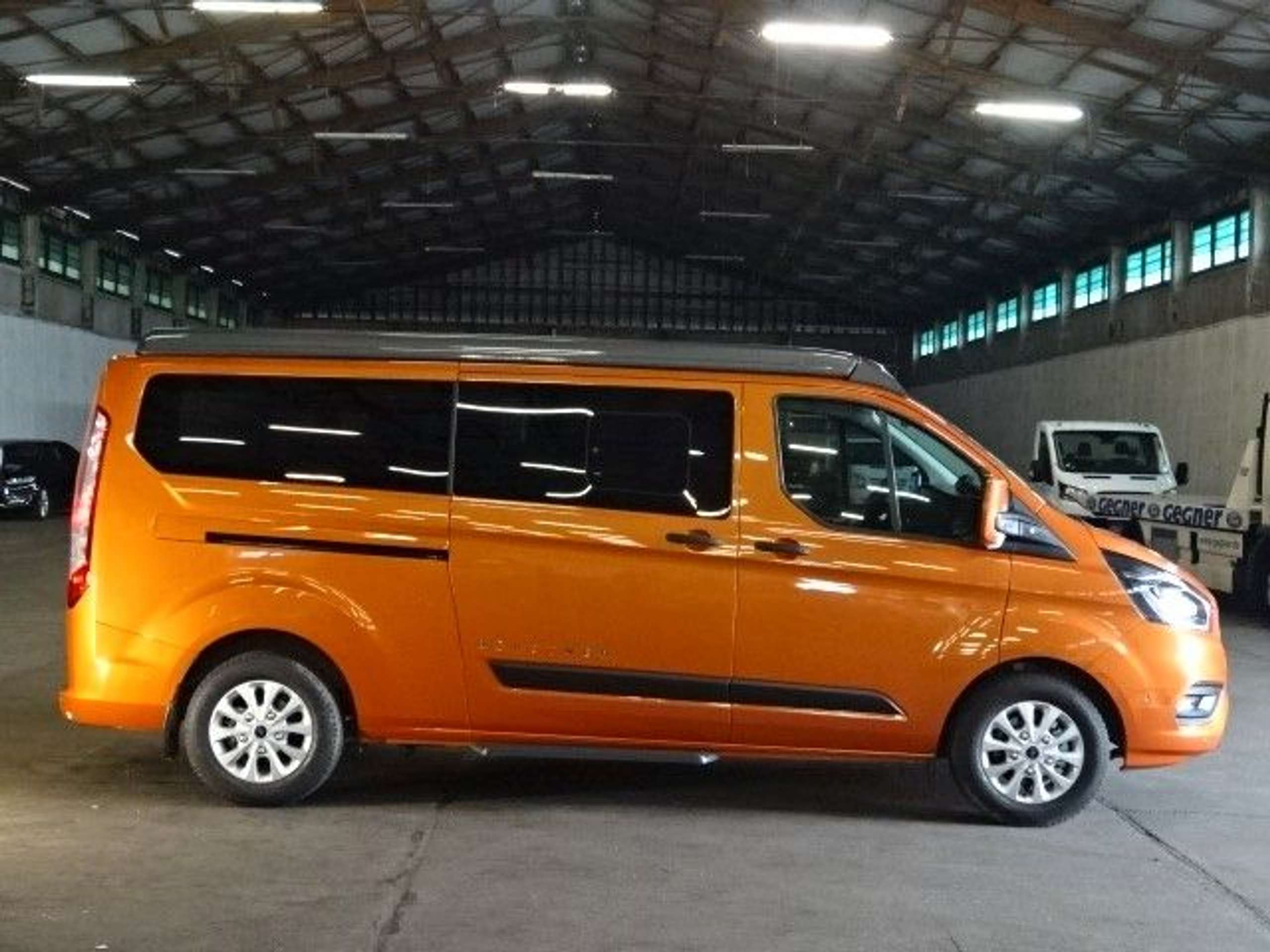 Ford - Transit Custom