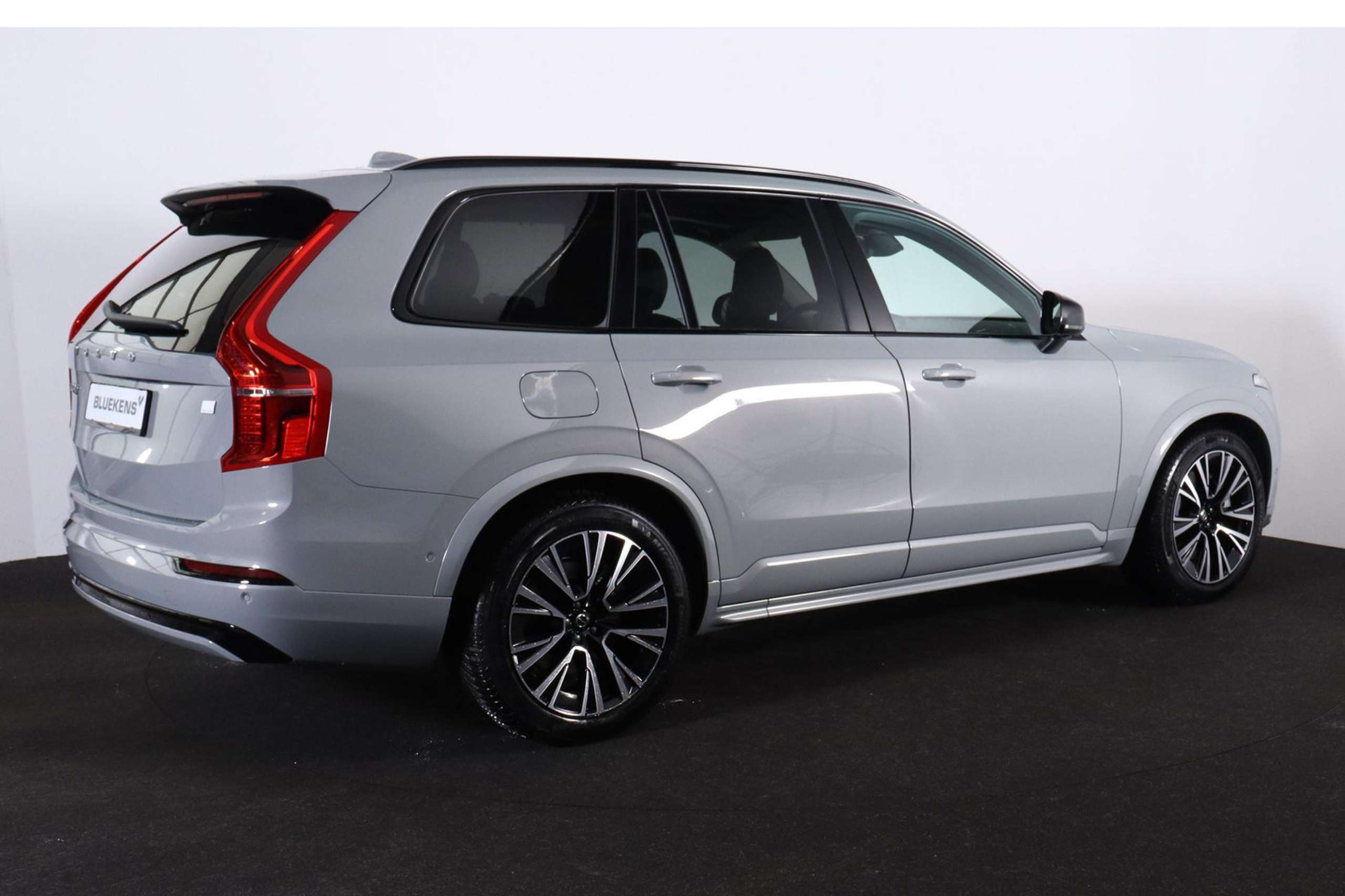 Volvo - XC90