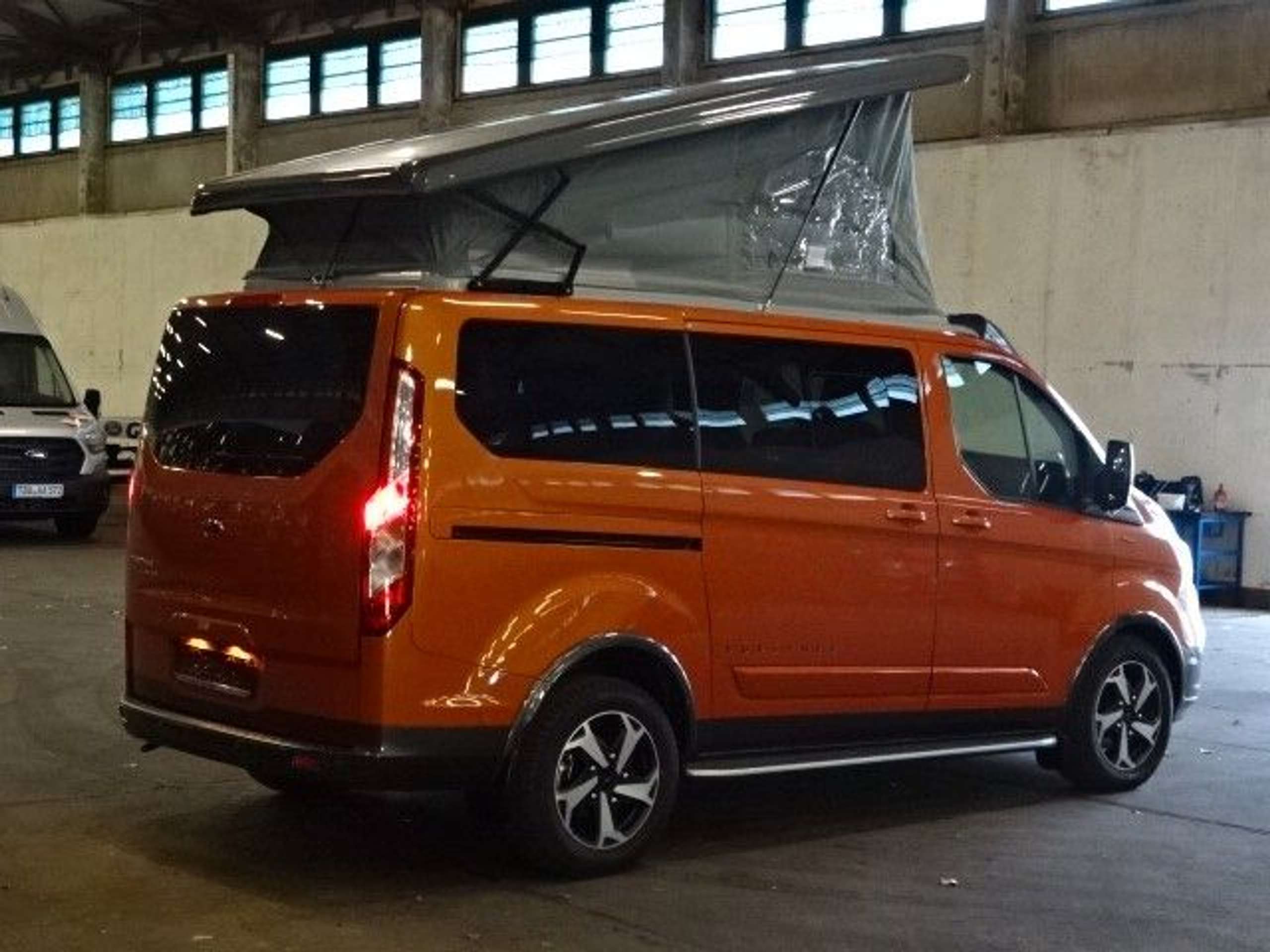 Ford - Tourneo Custom