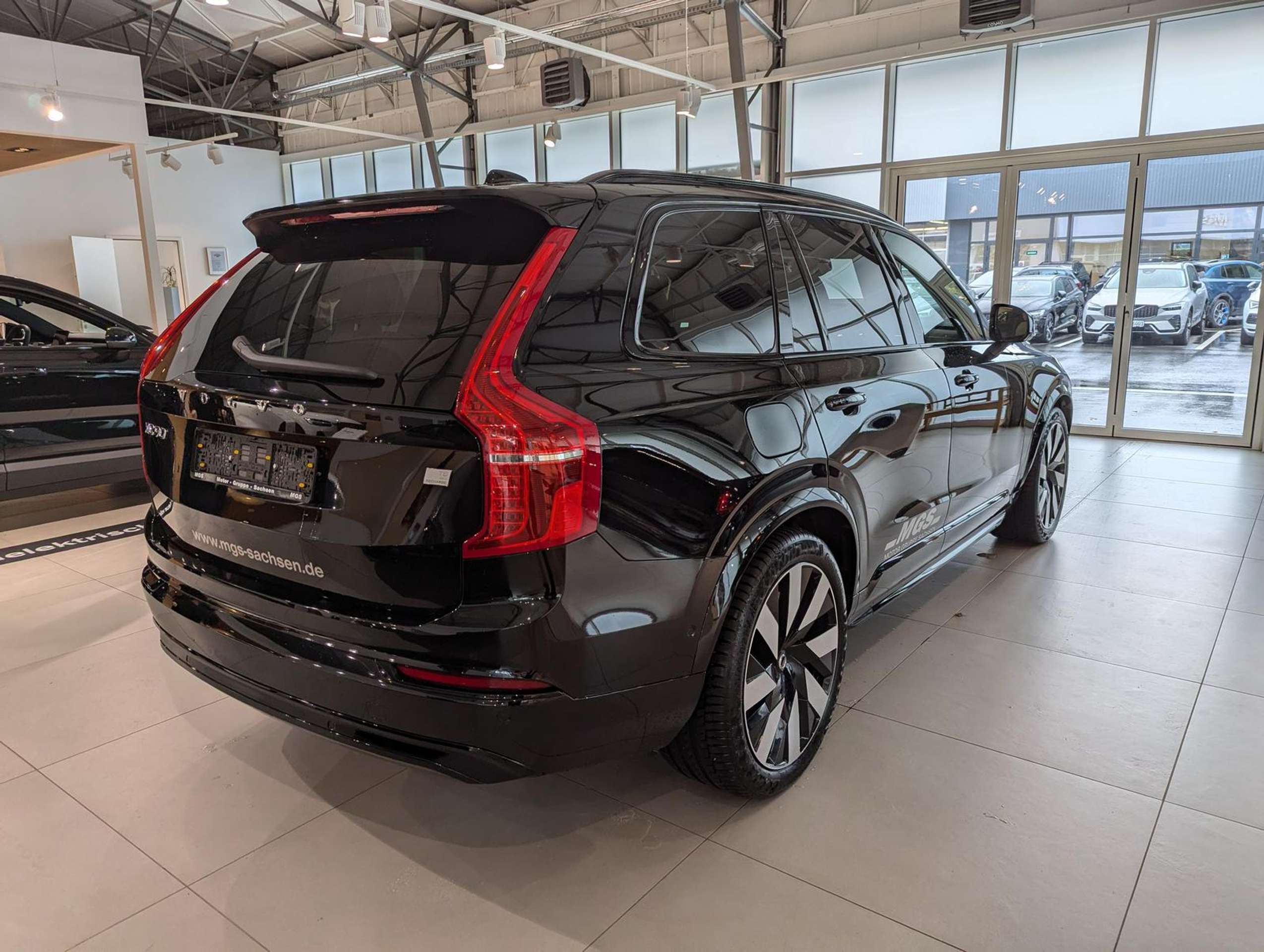 Volvo - XC90