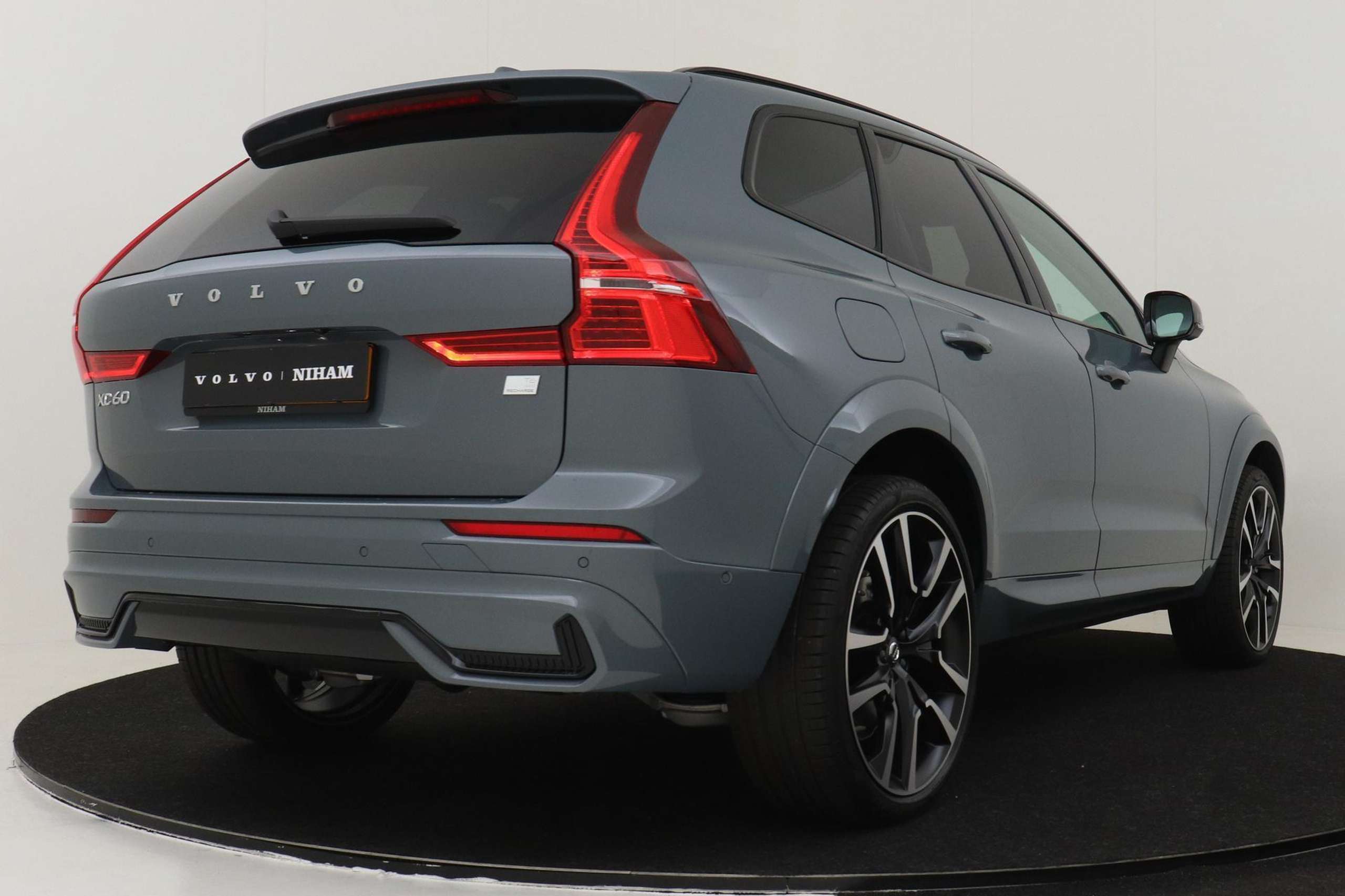 Volvo - XC60