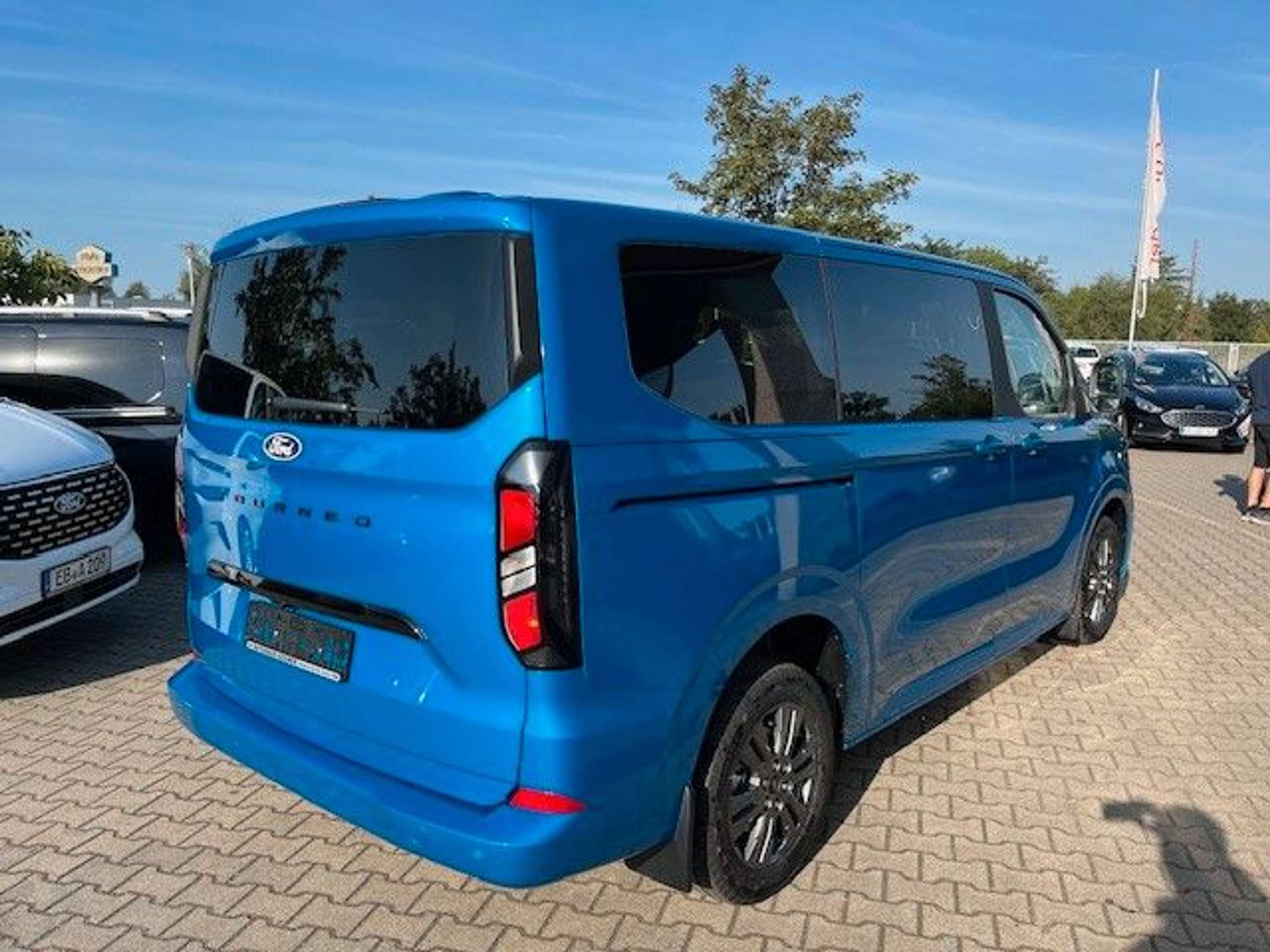 Ford - Tourneo Custom