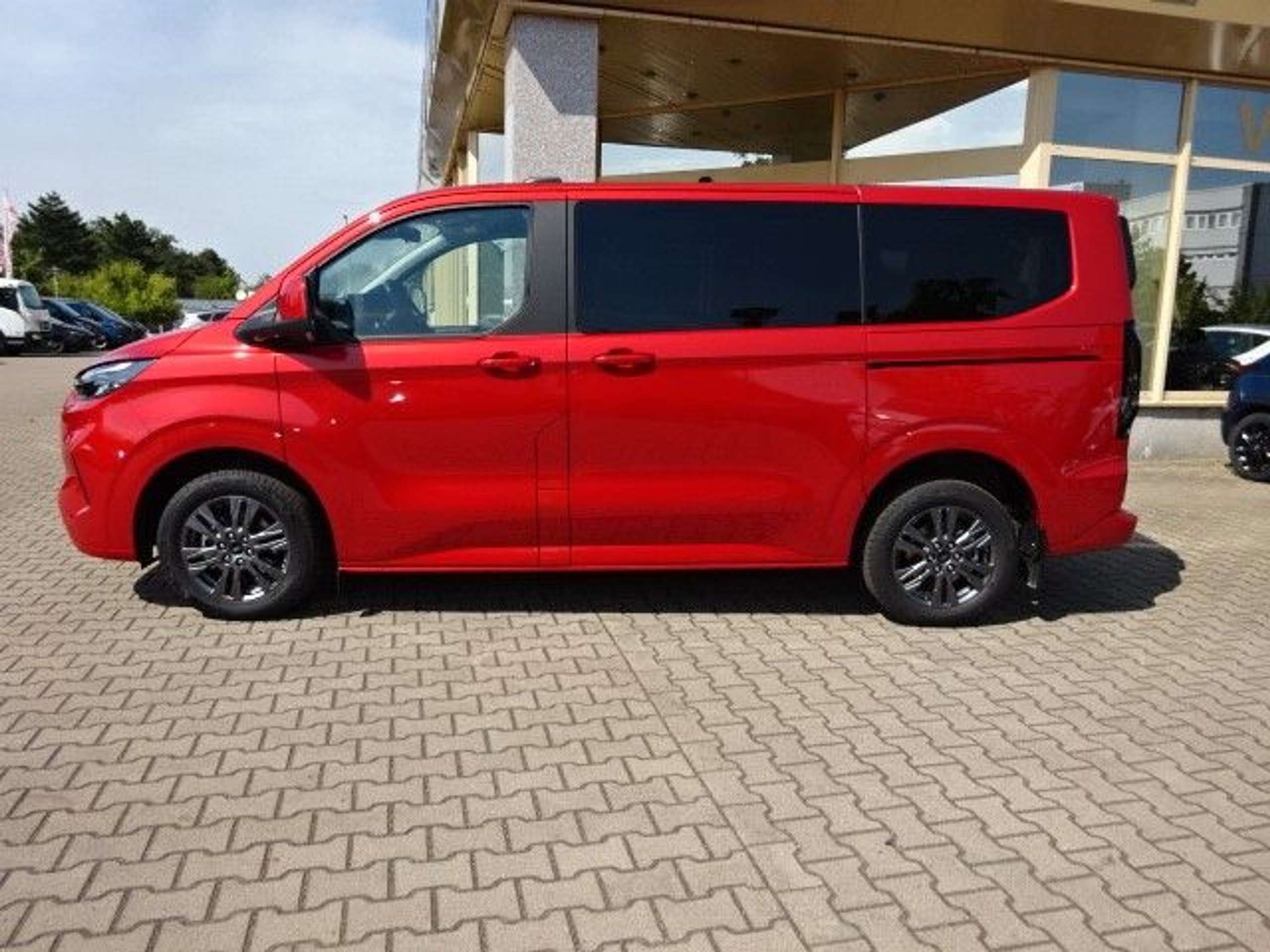 Ford - Tourneo Custom