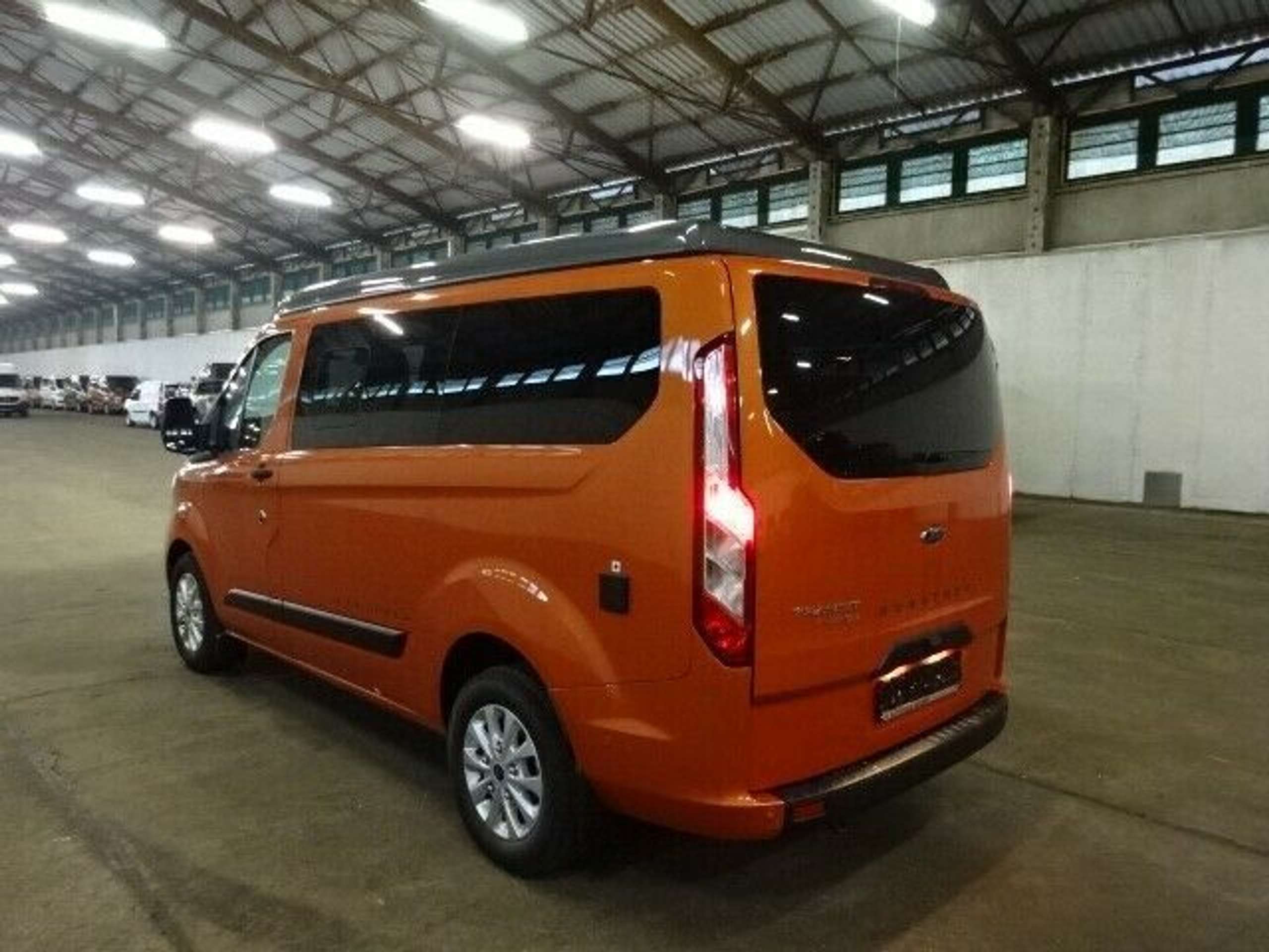 Ford - Transit Custom