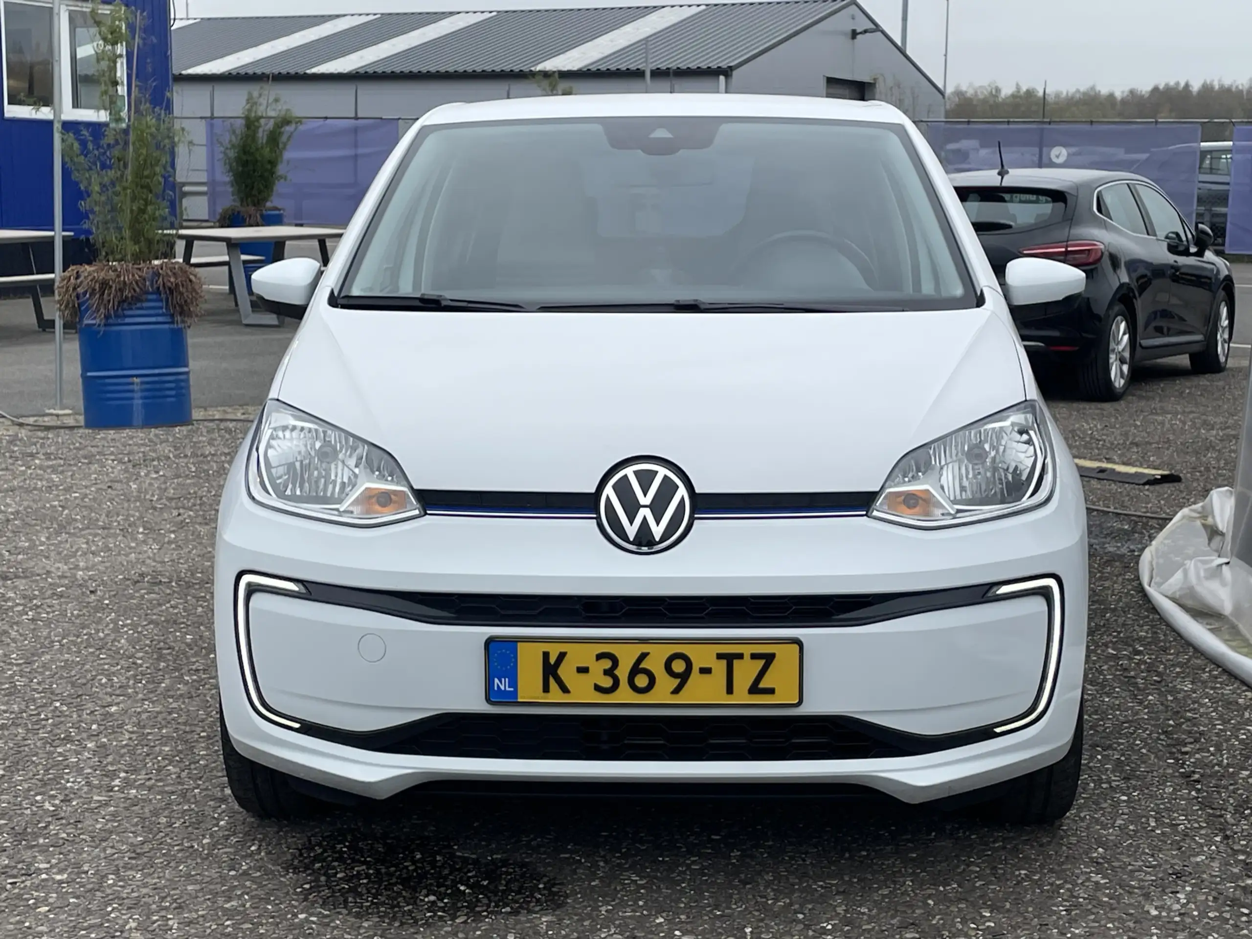 Volkswagen - e-up!