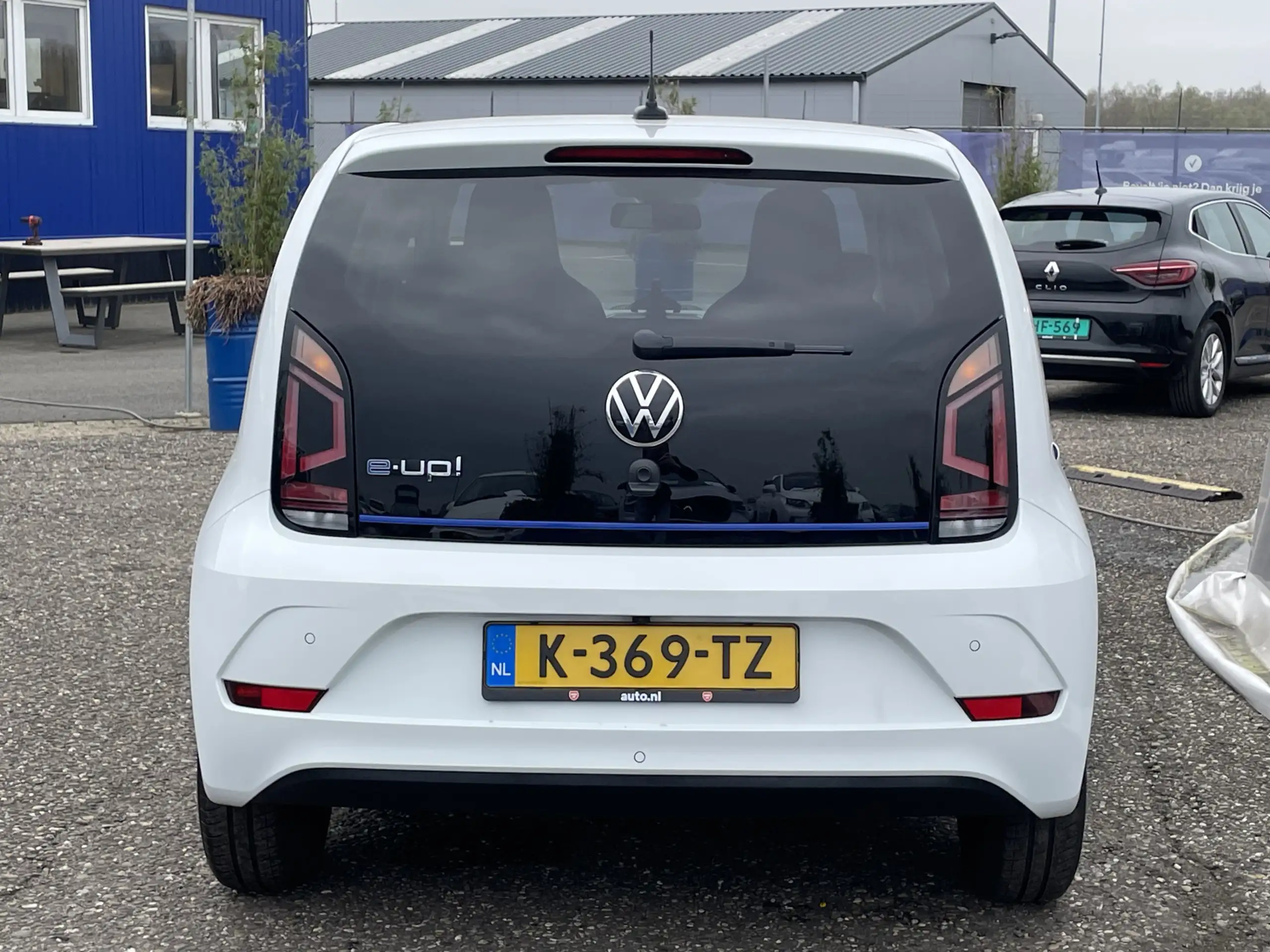 Volkswagen - e-up!