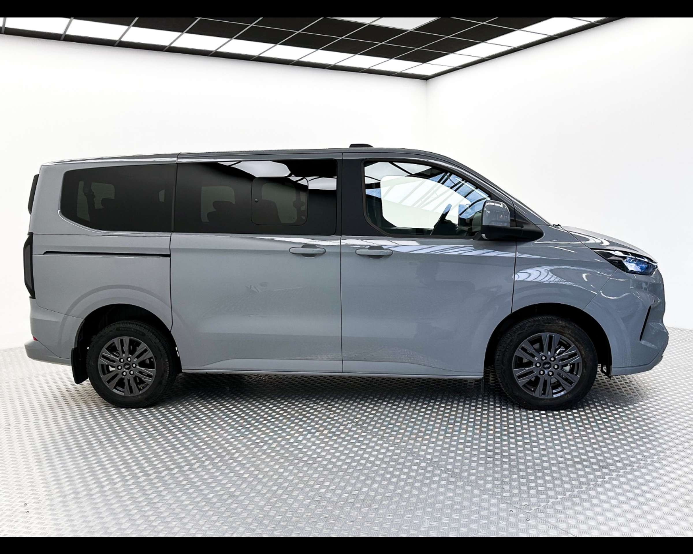 Ford - Tourneo Custom