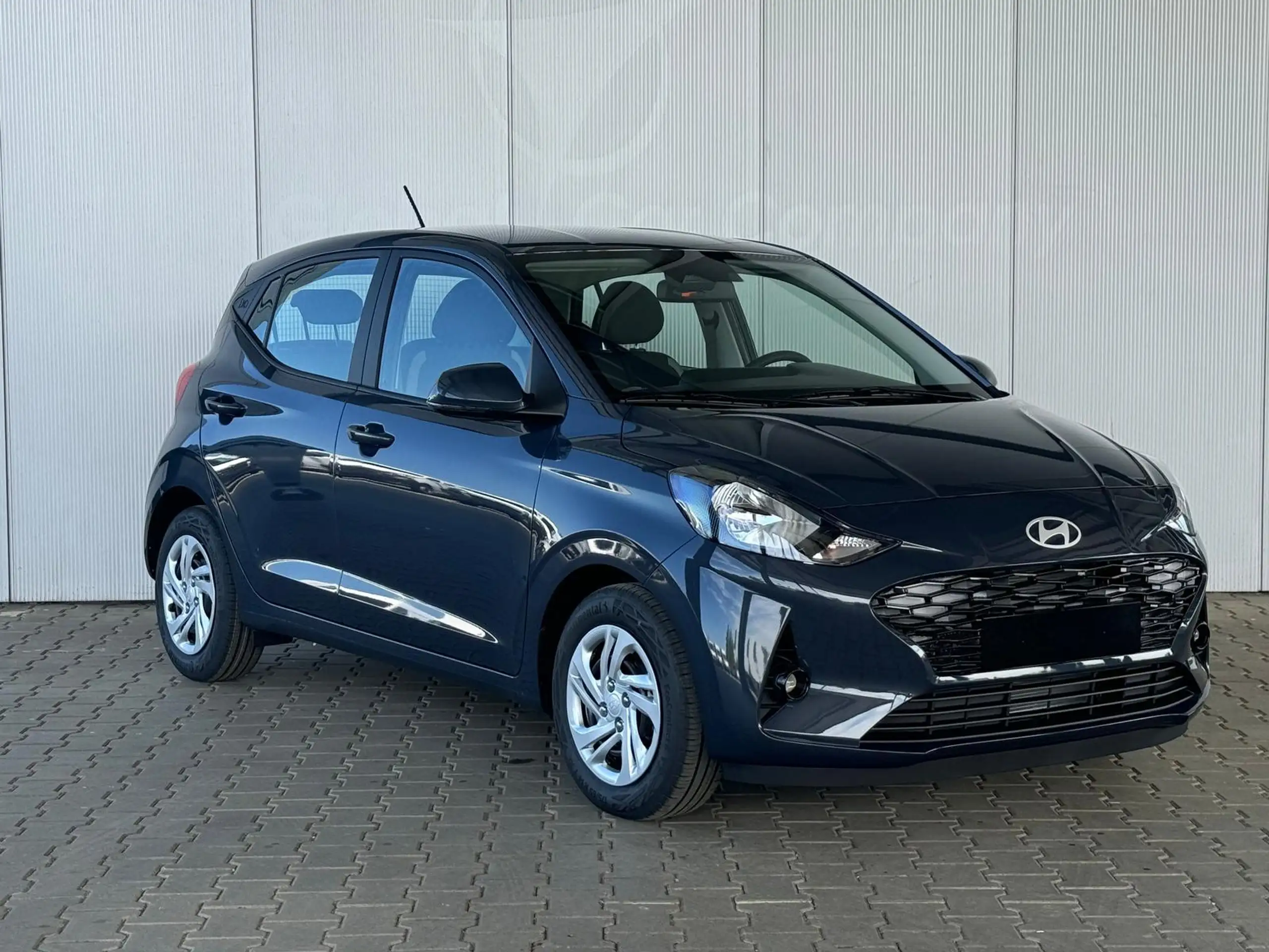 Hyundai - i10