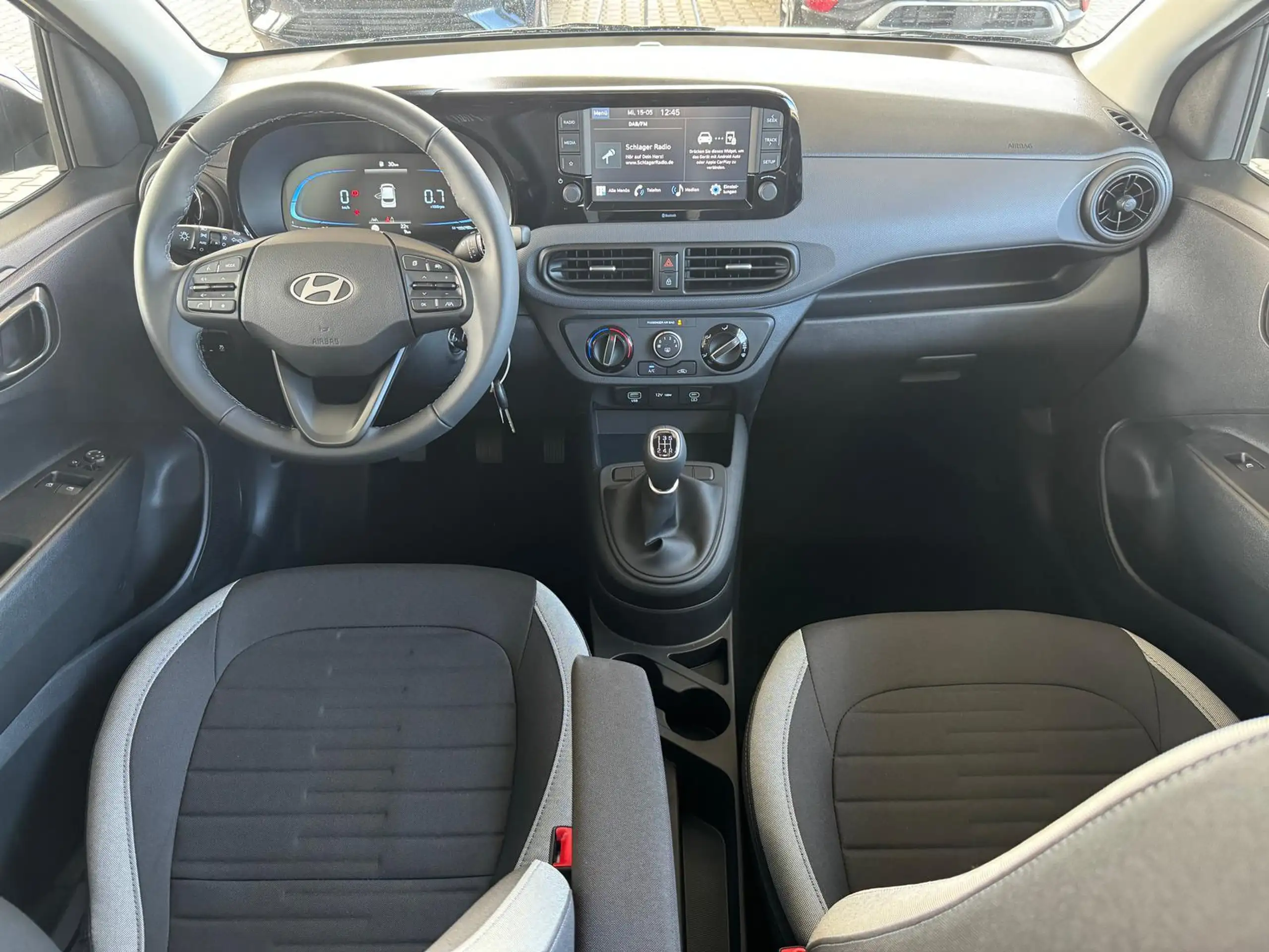 Hyundai - i10