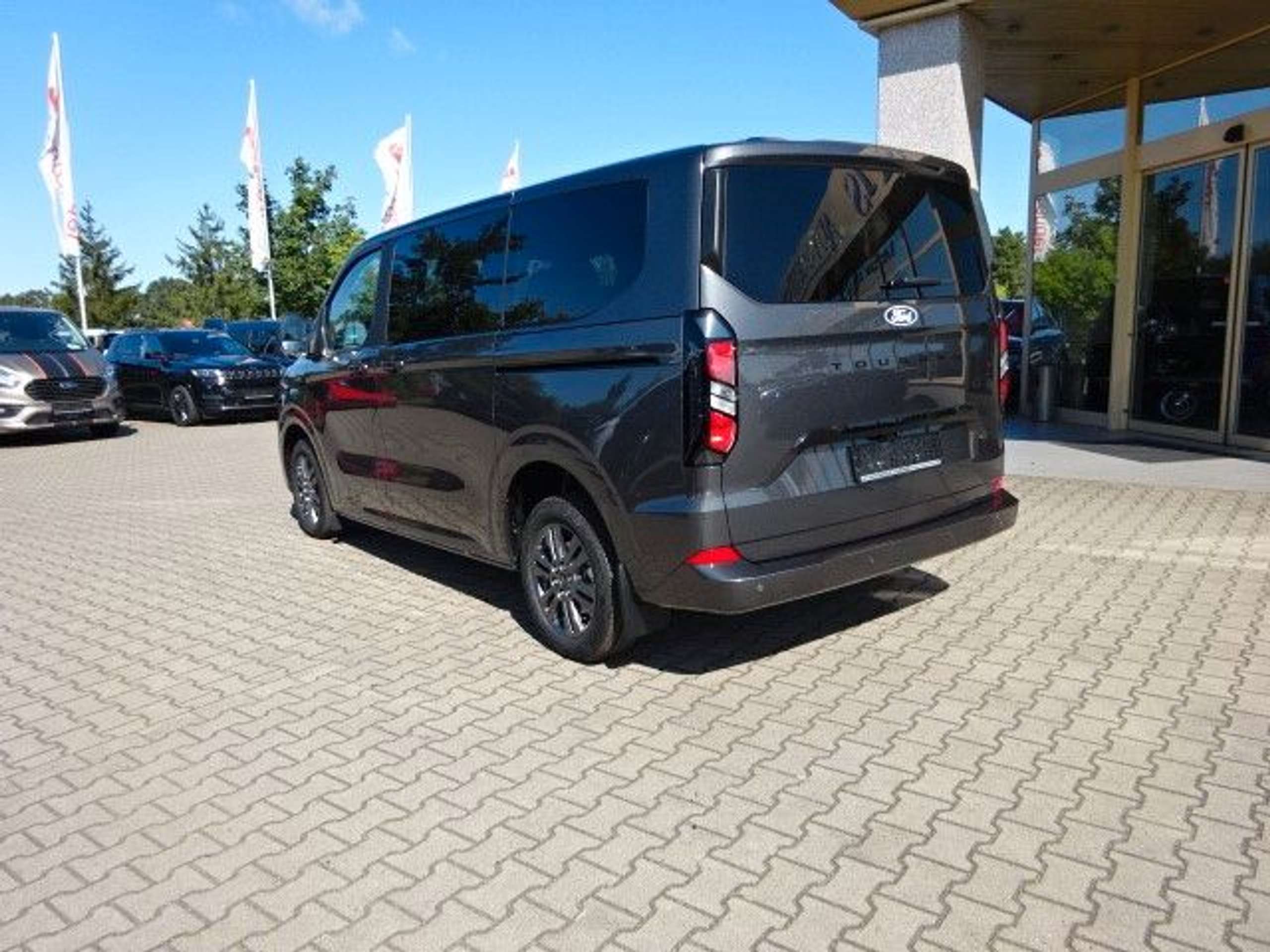 Ford - Tourneo Custom