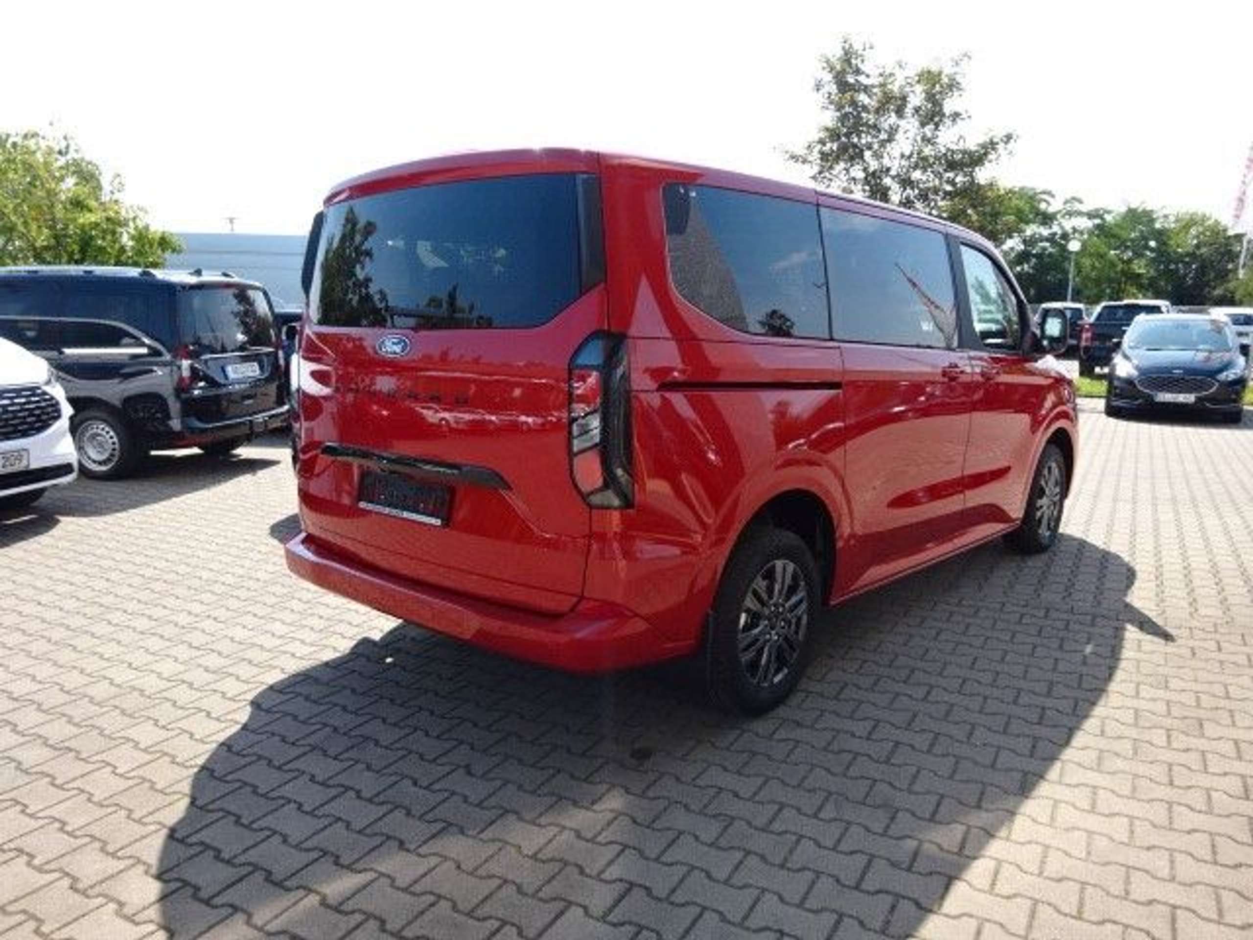 Ford - Tourneo Custom