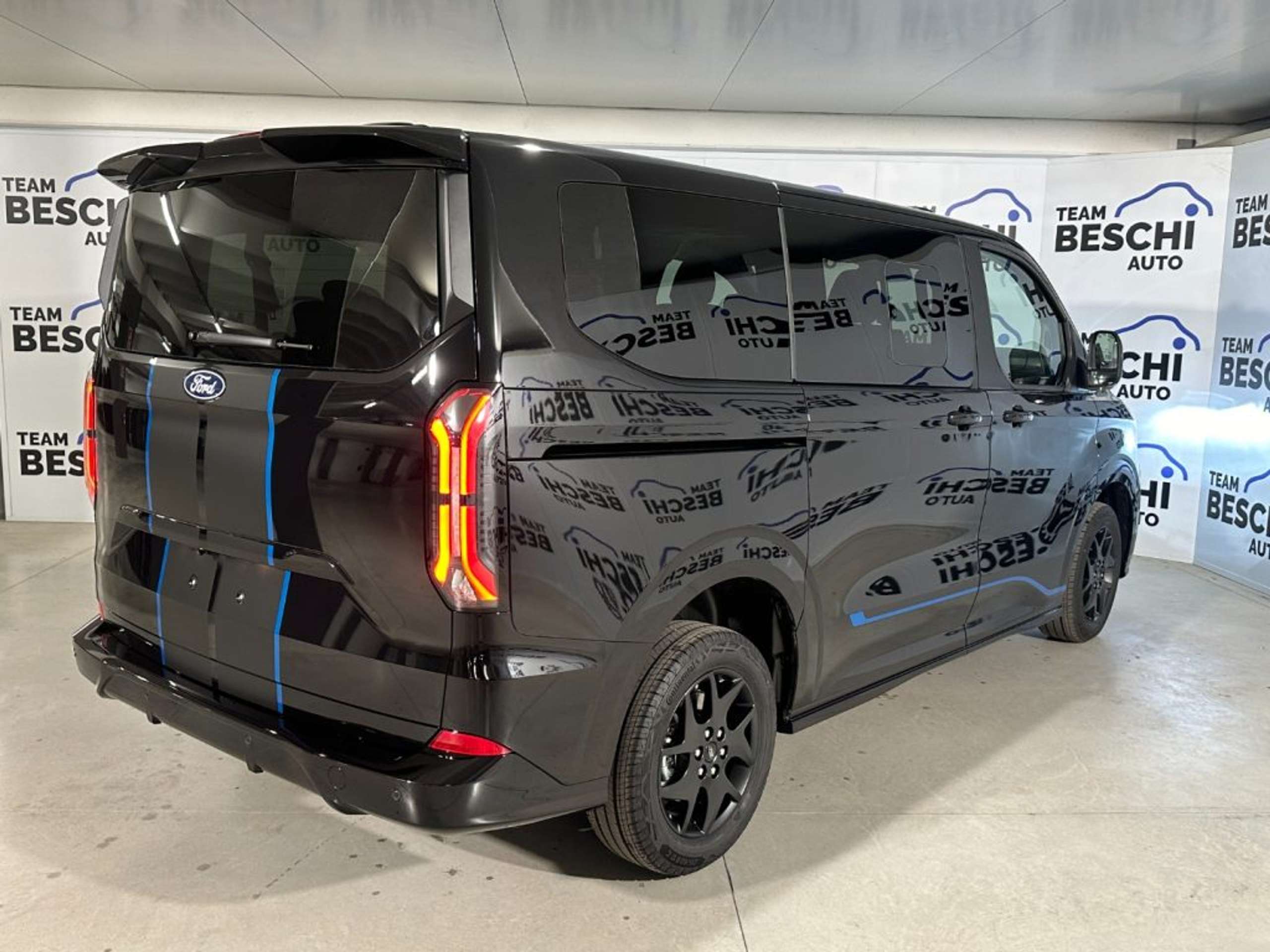 Ford - Tourneo Custom