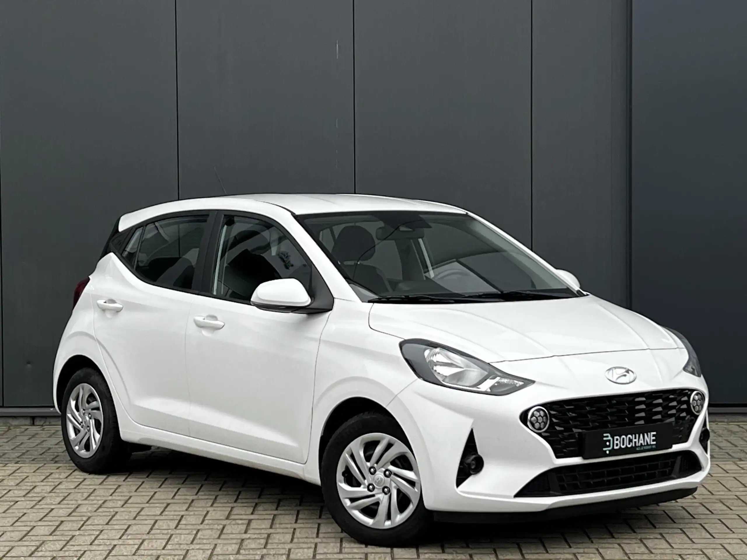 Hyundai - i10