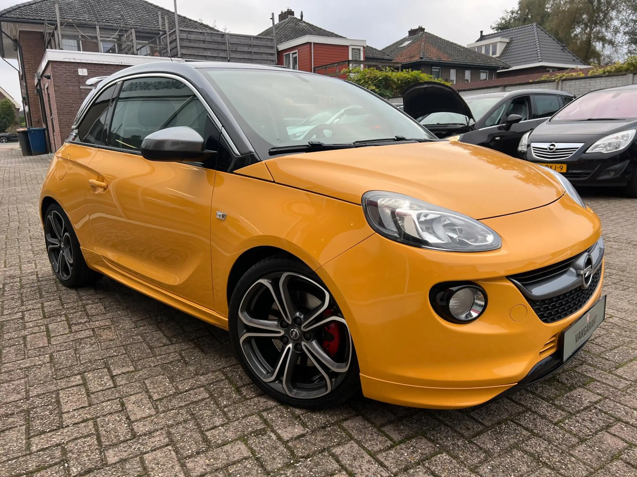 Opel - Adam