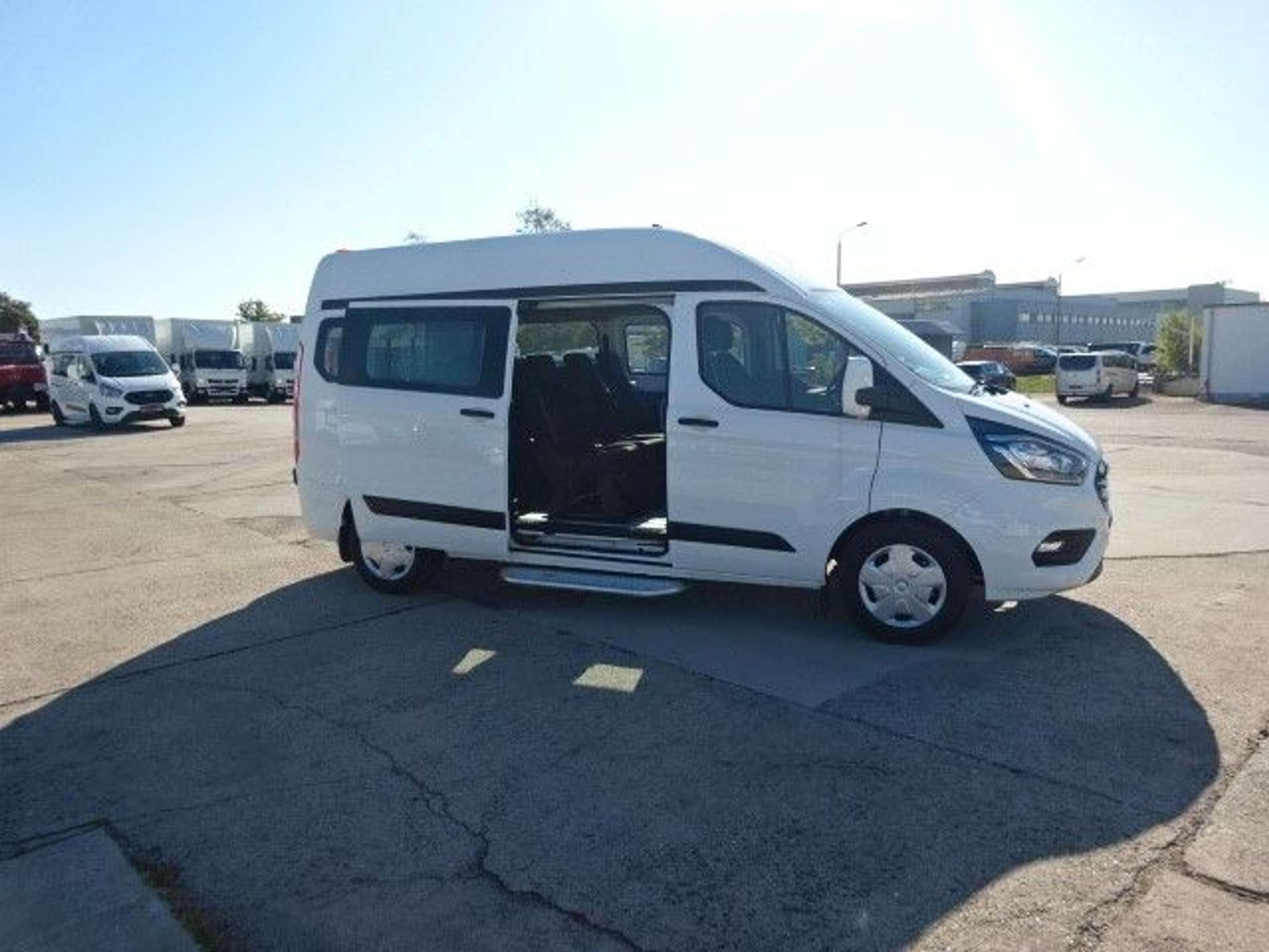 Ford - Transit Custom